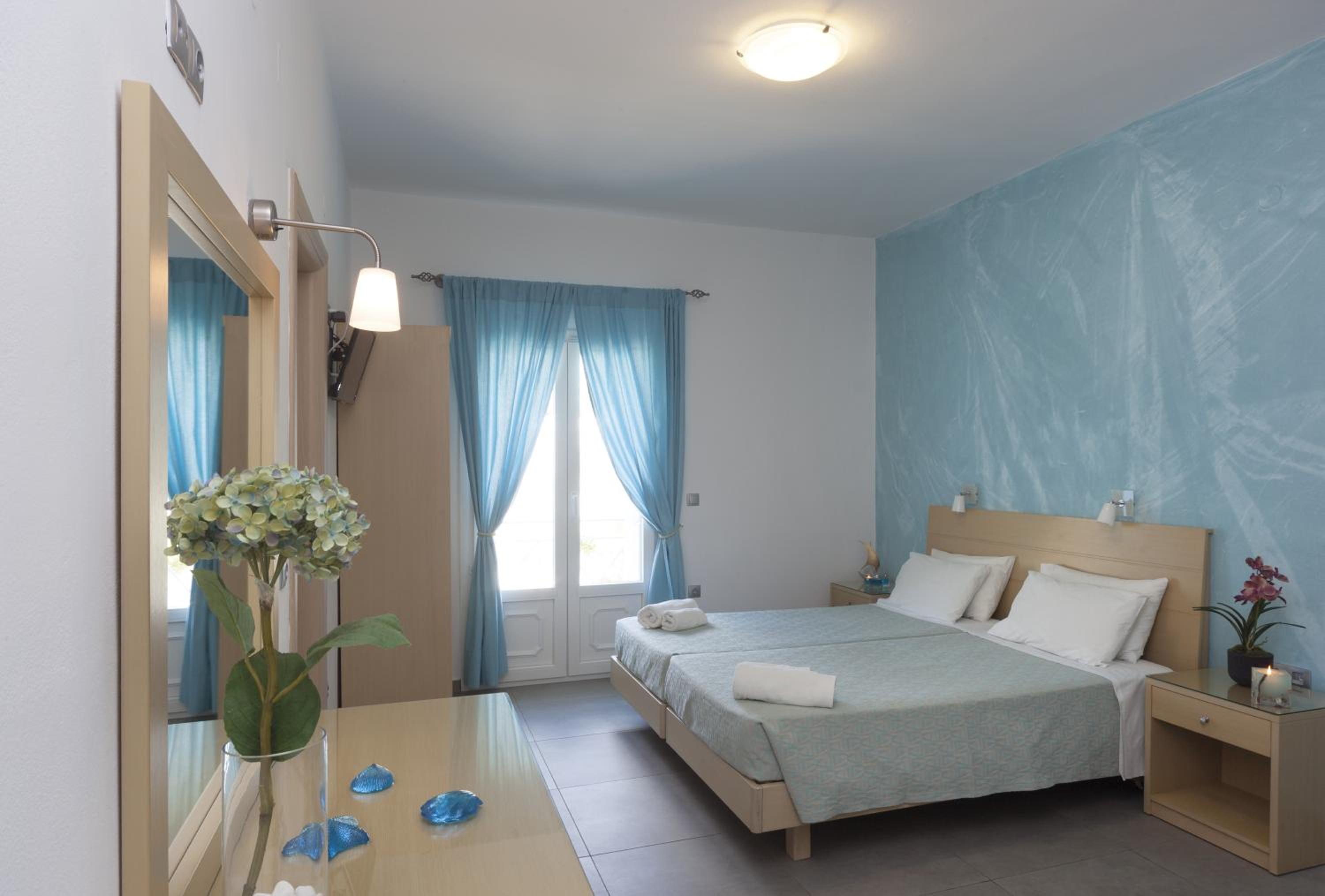 Twin Room with Mountain View photo 1