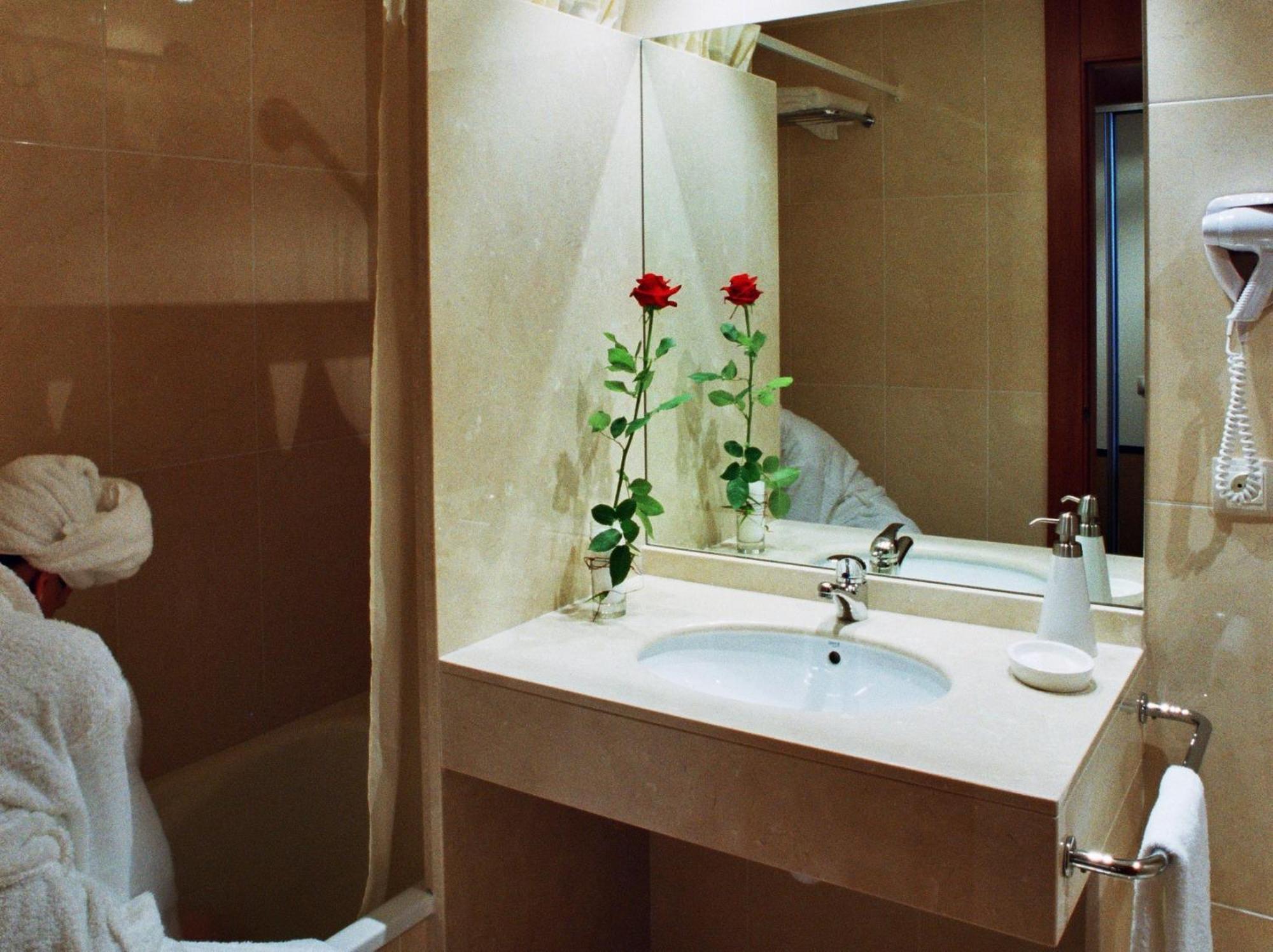 Basic Triple Room