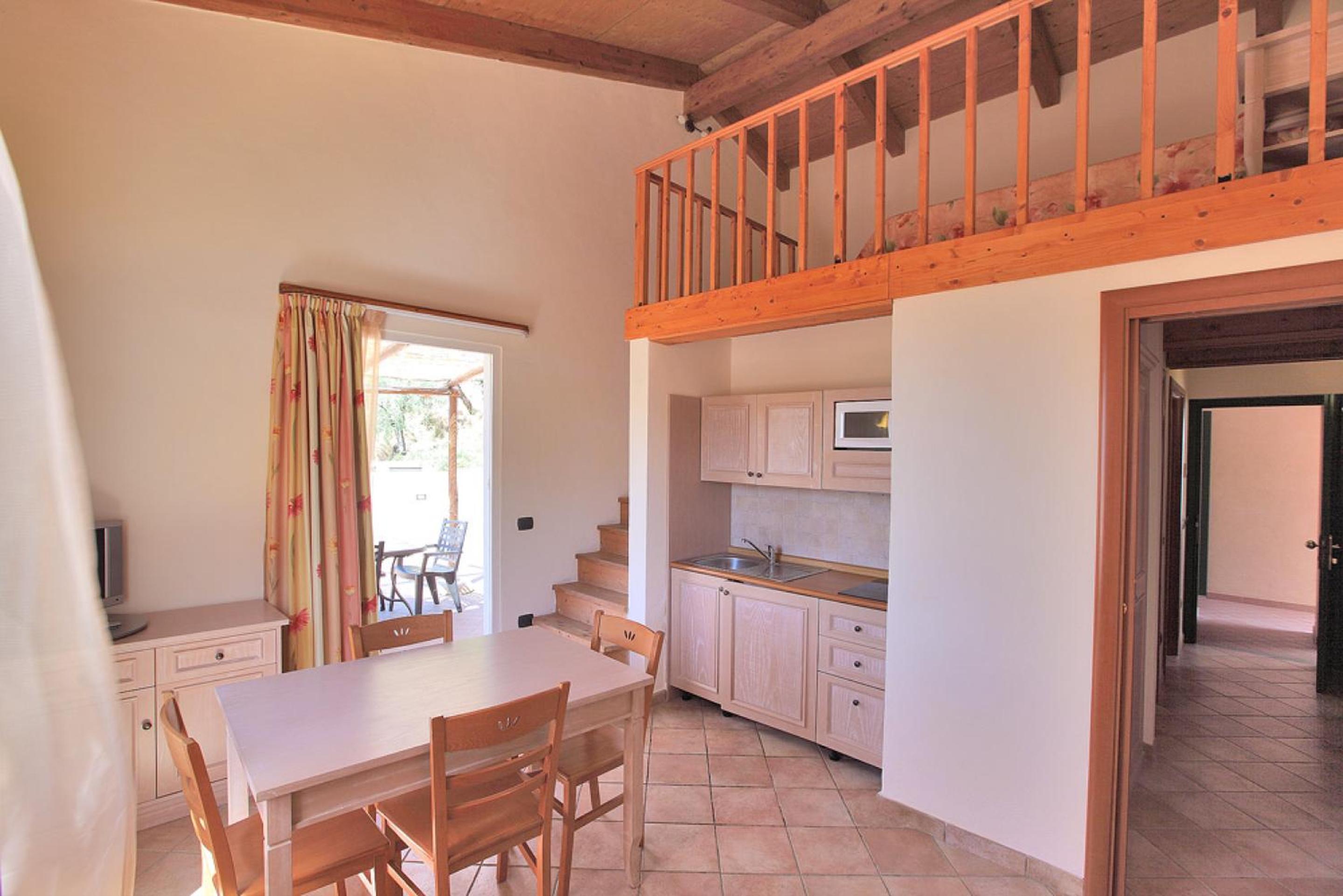 Two-Bedroom Apartment - Photo 4