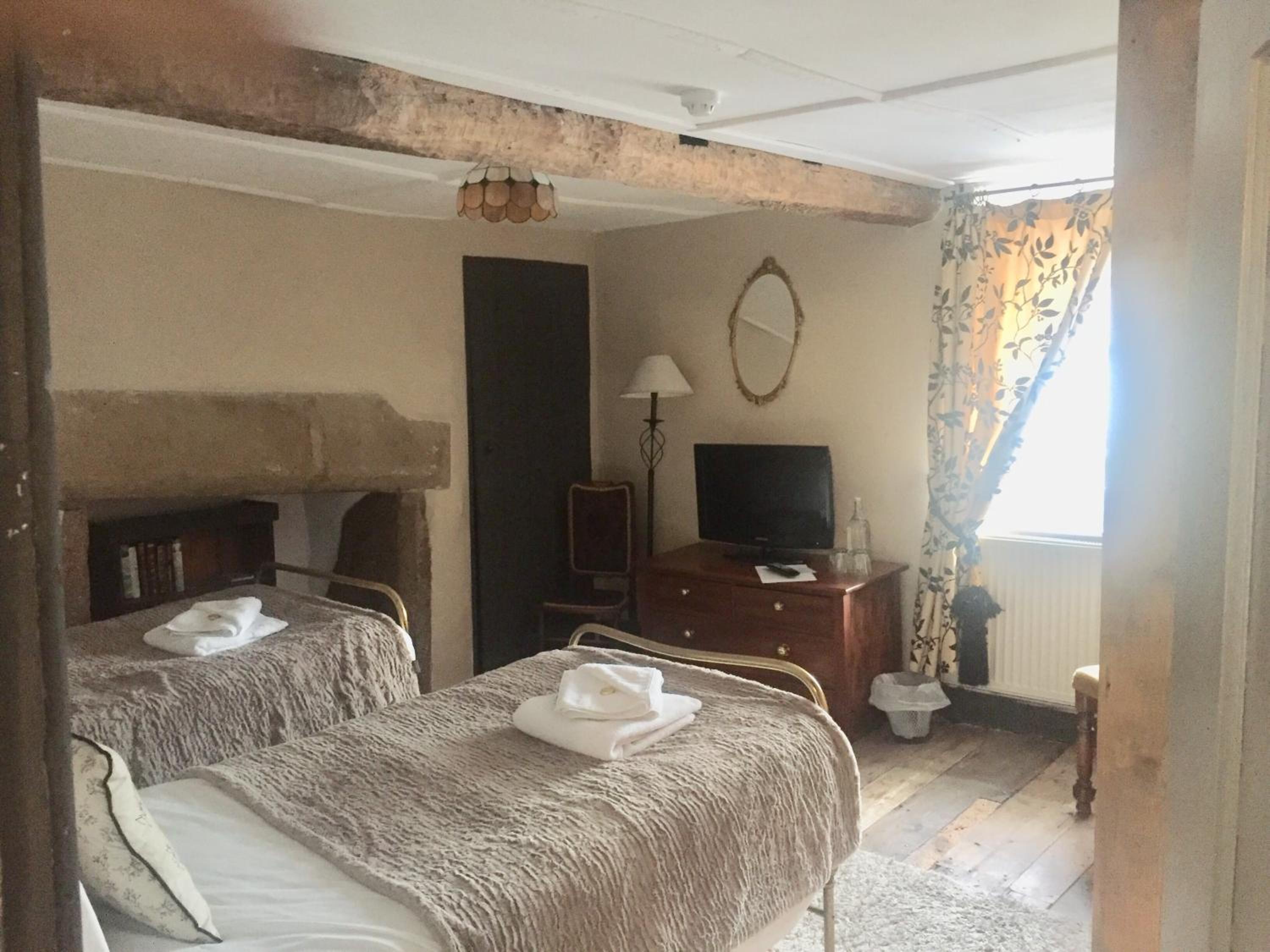 Twin Room - Non Pet Friendly