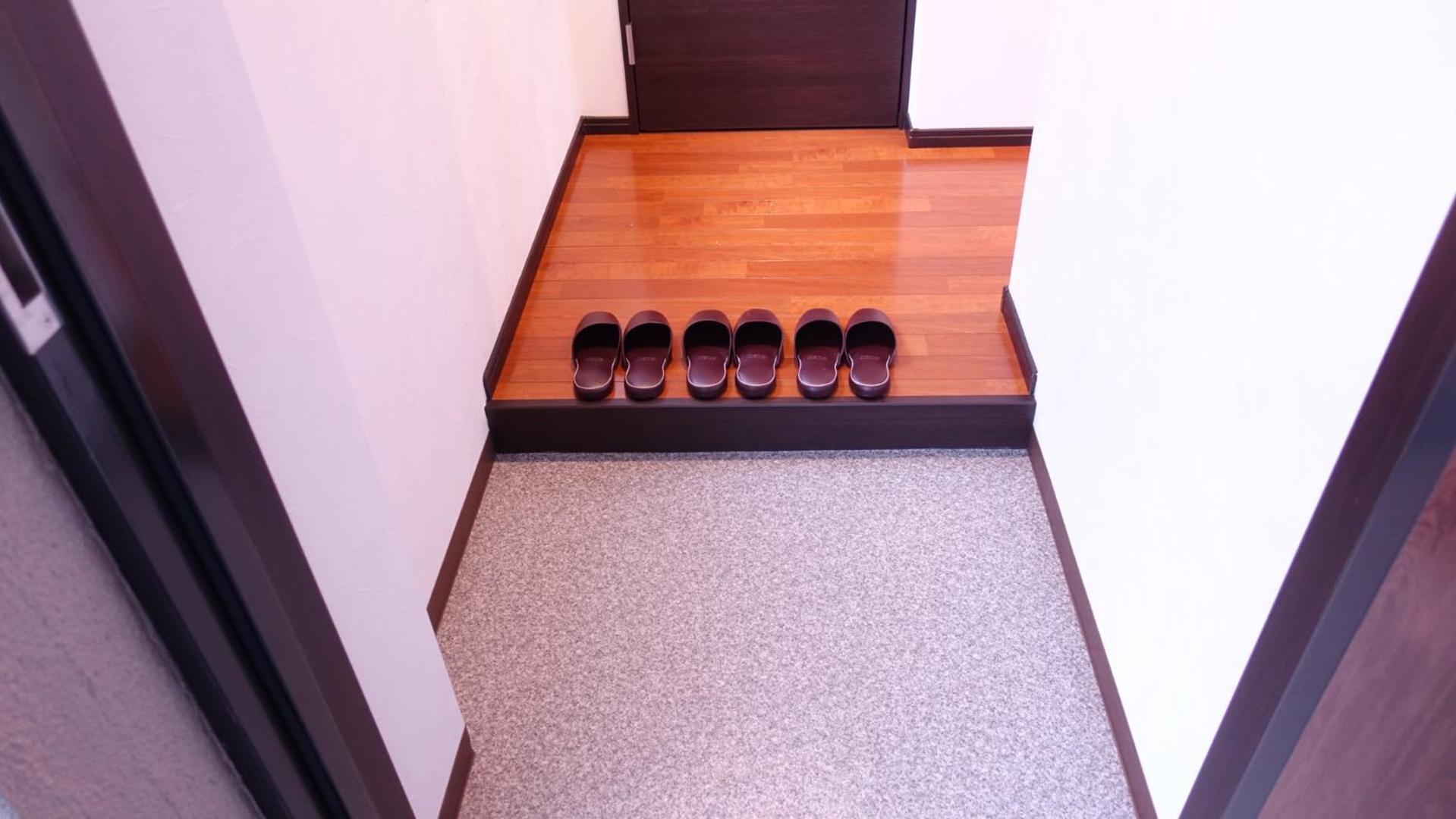 Standard Double or Twin Room - Photo 7