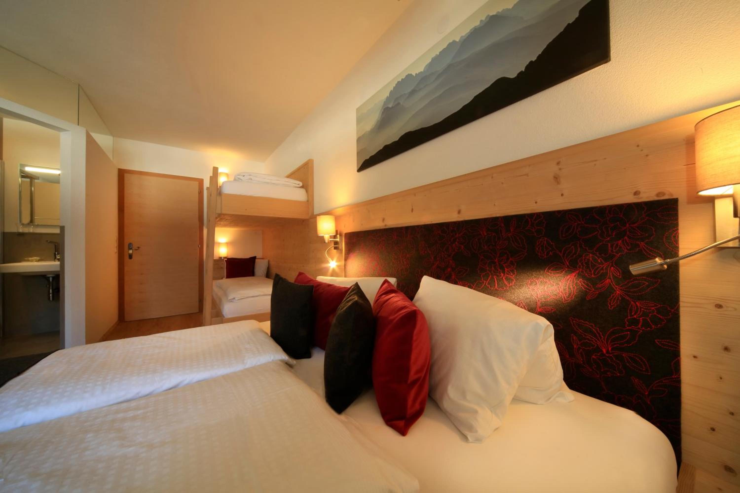 Superior Apartment photo 3
