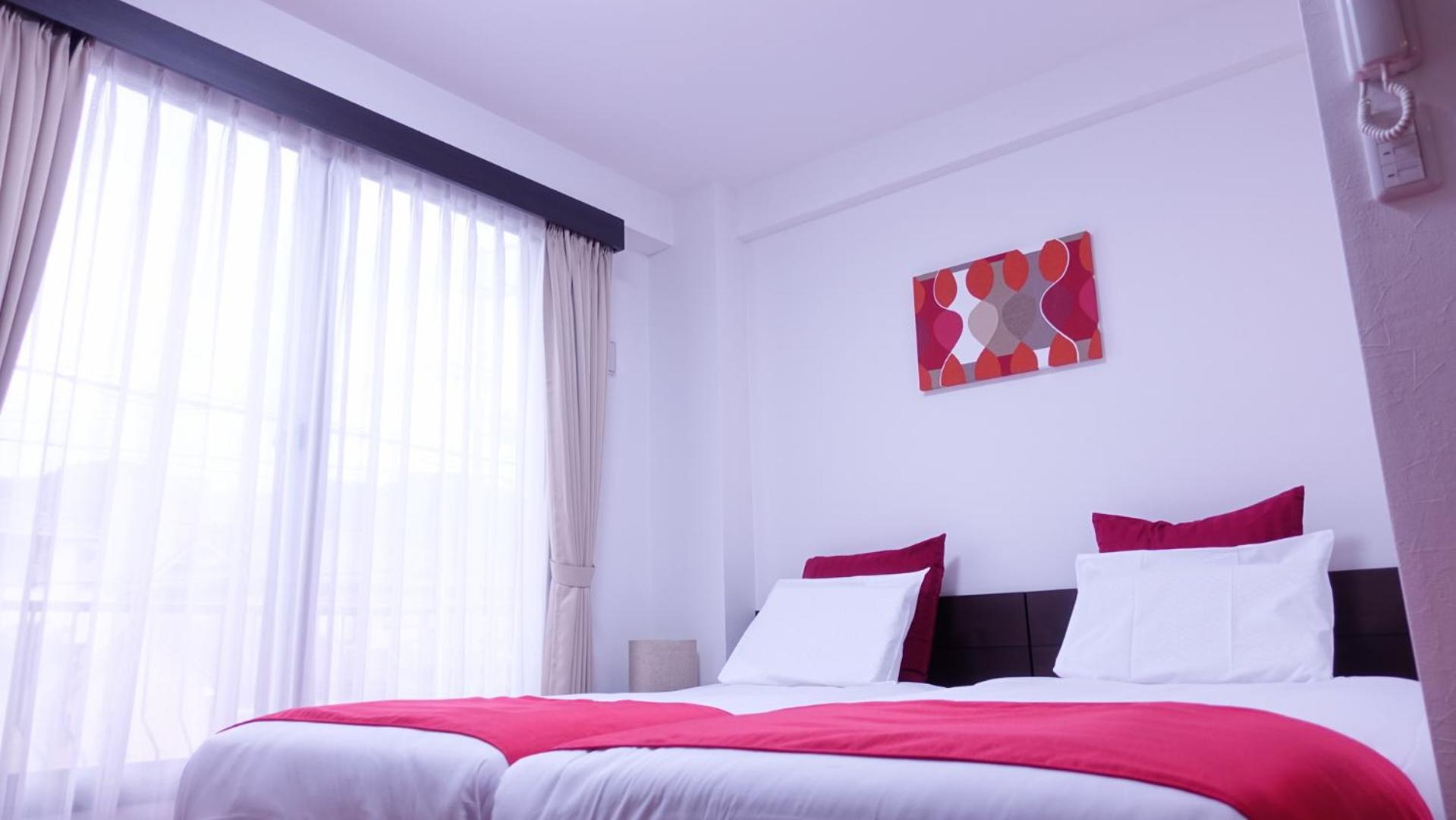 Standard Twin Room - Photo 25