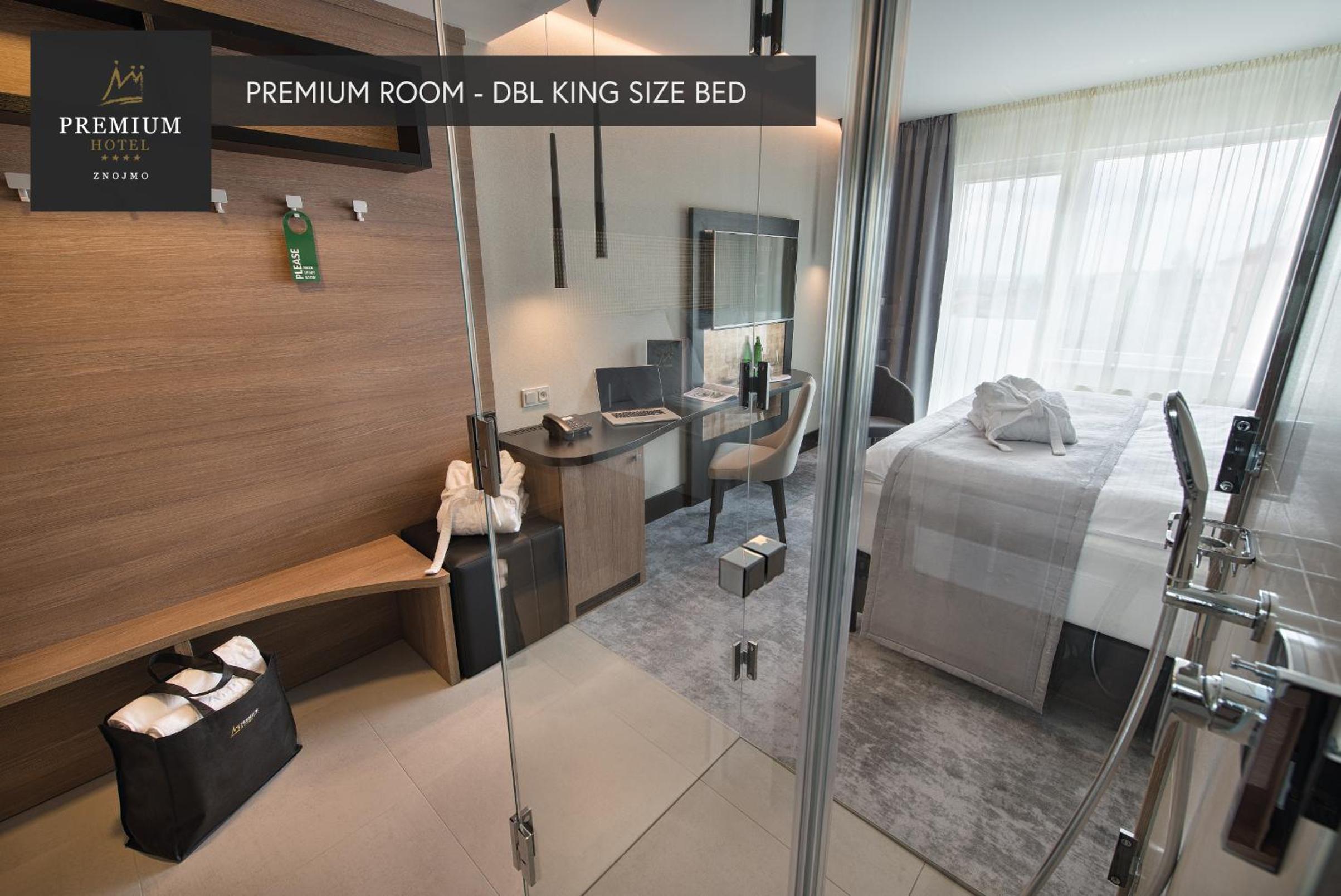 Premium Double Room photo 3