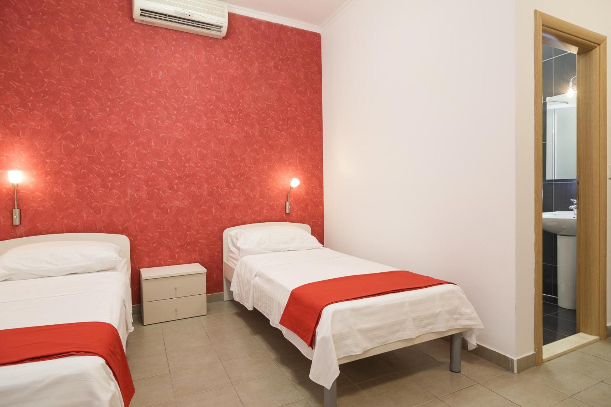 Twin Room photo 2