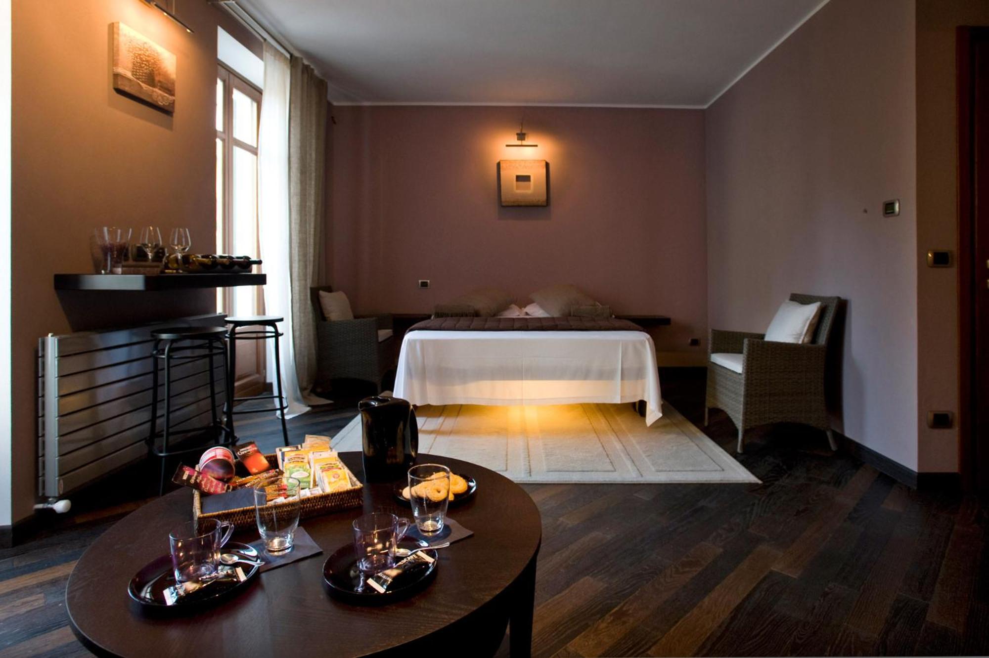 King Room with Balcony