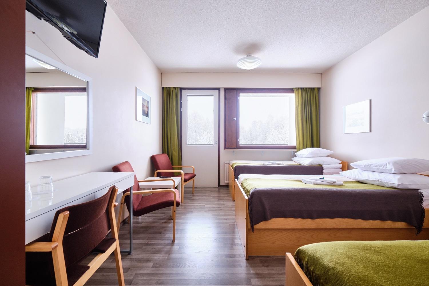 Economy Triple Room
