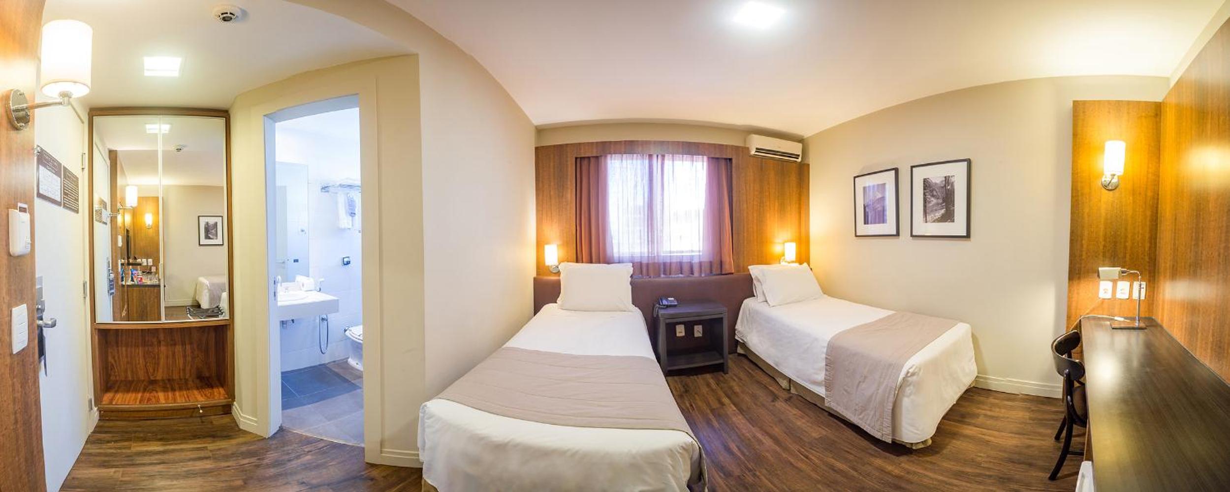Executive Twin Room - Photo 5
