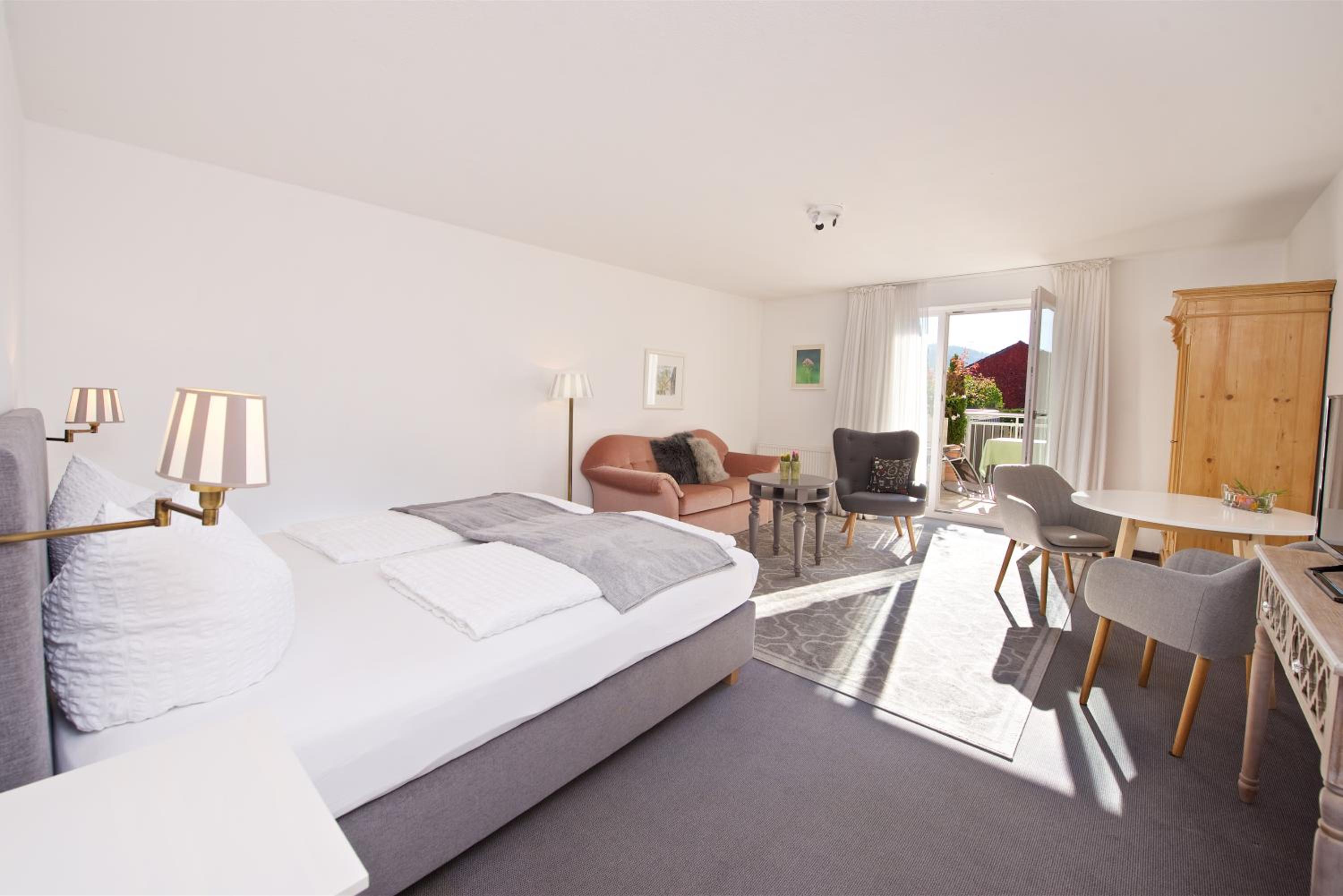Double Room With Balcony photo 1