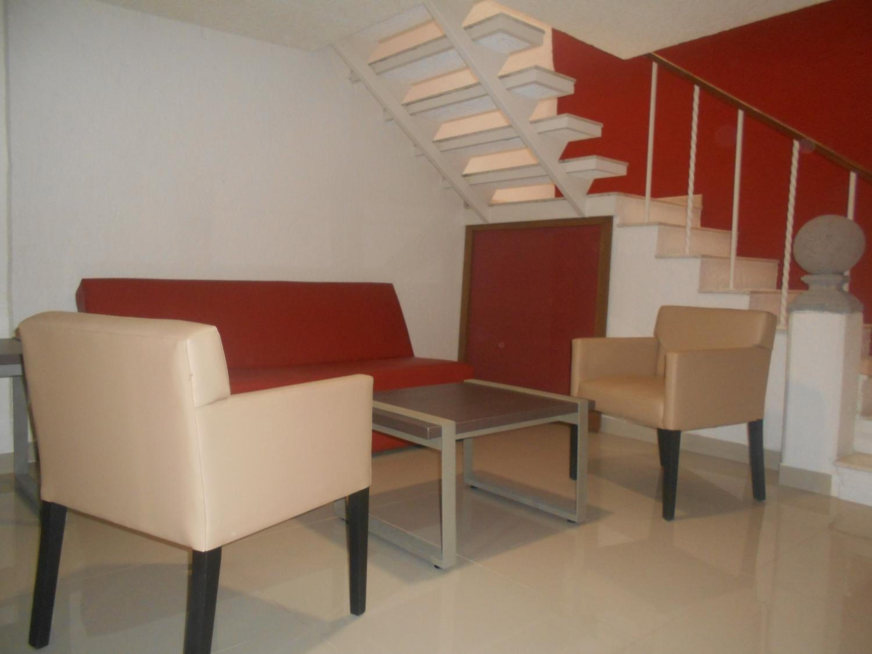 One-Bedroom Suite photo 2