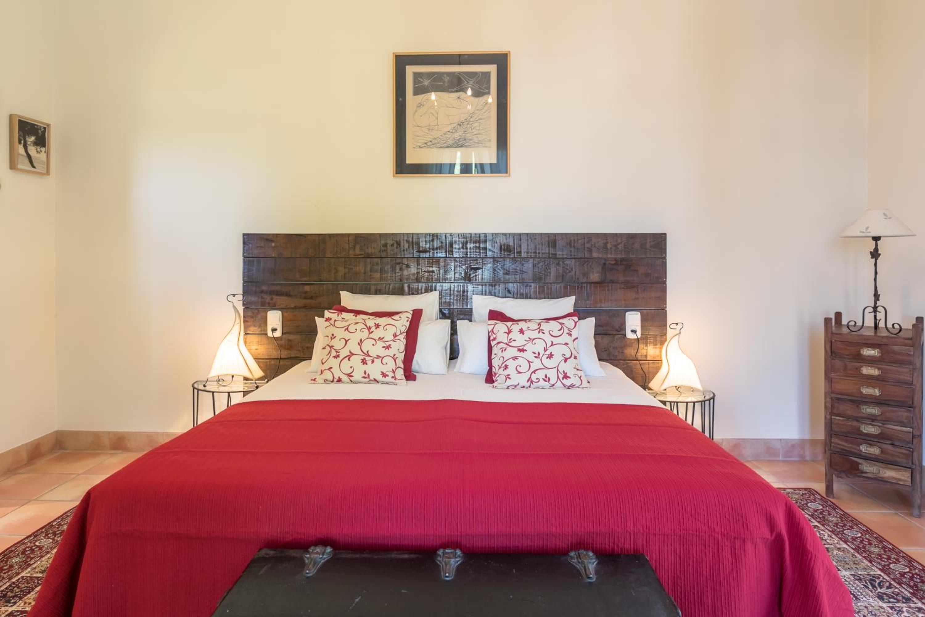 Deluxe King Room photo 3