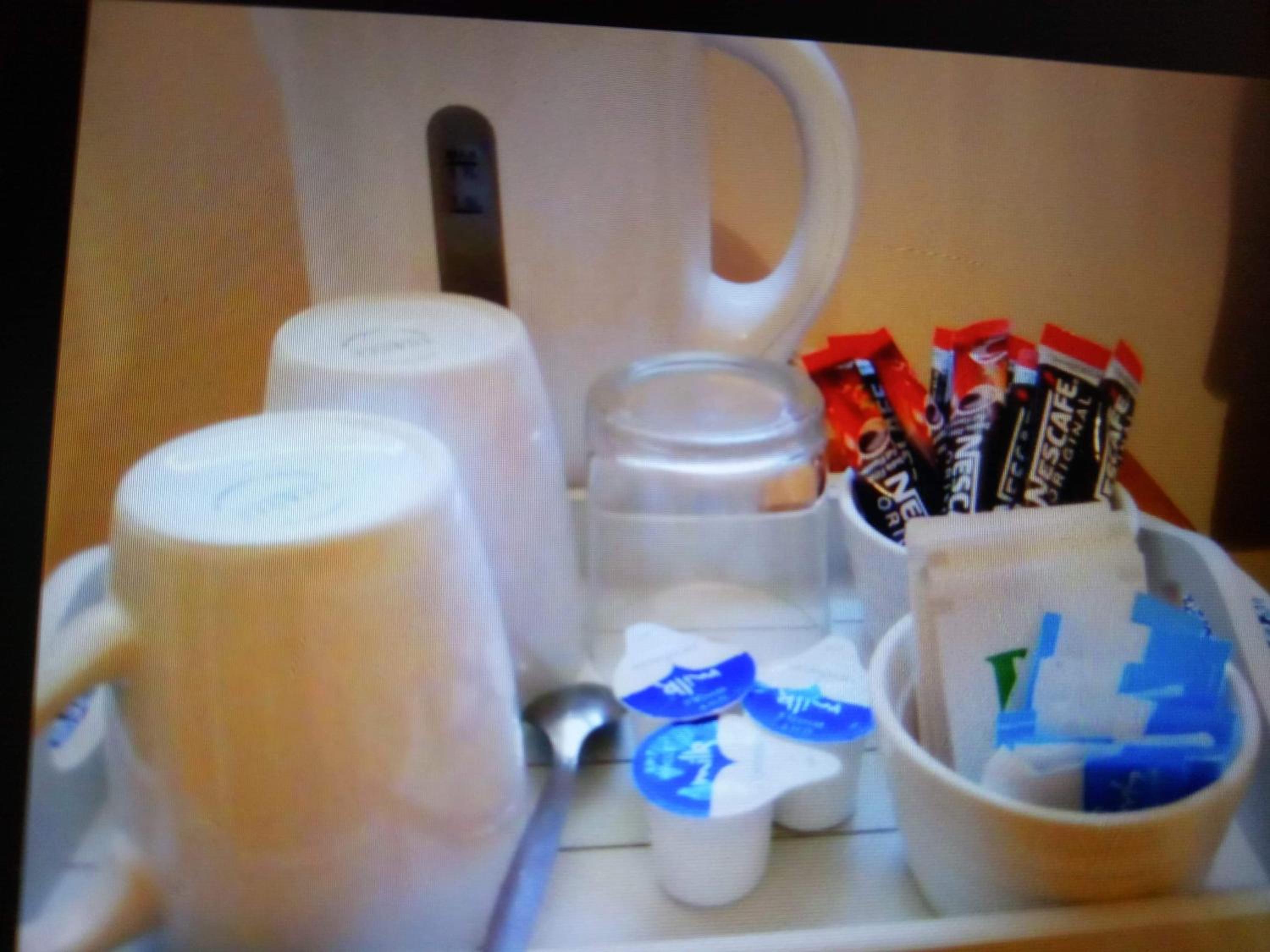 Double Room with Private Bathroom - Photo 6