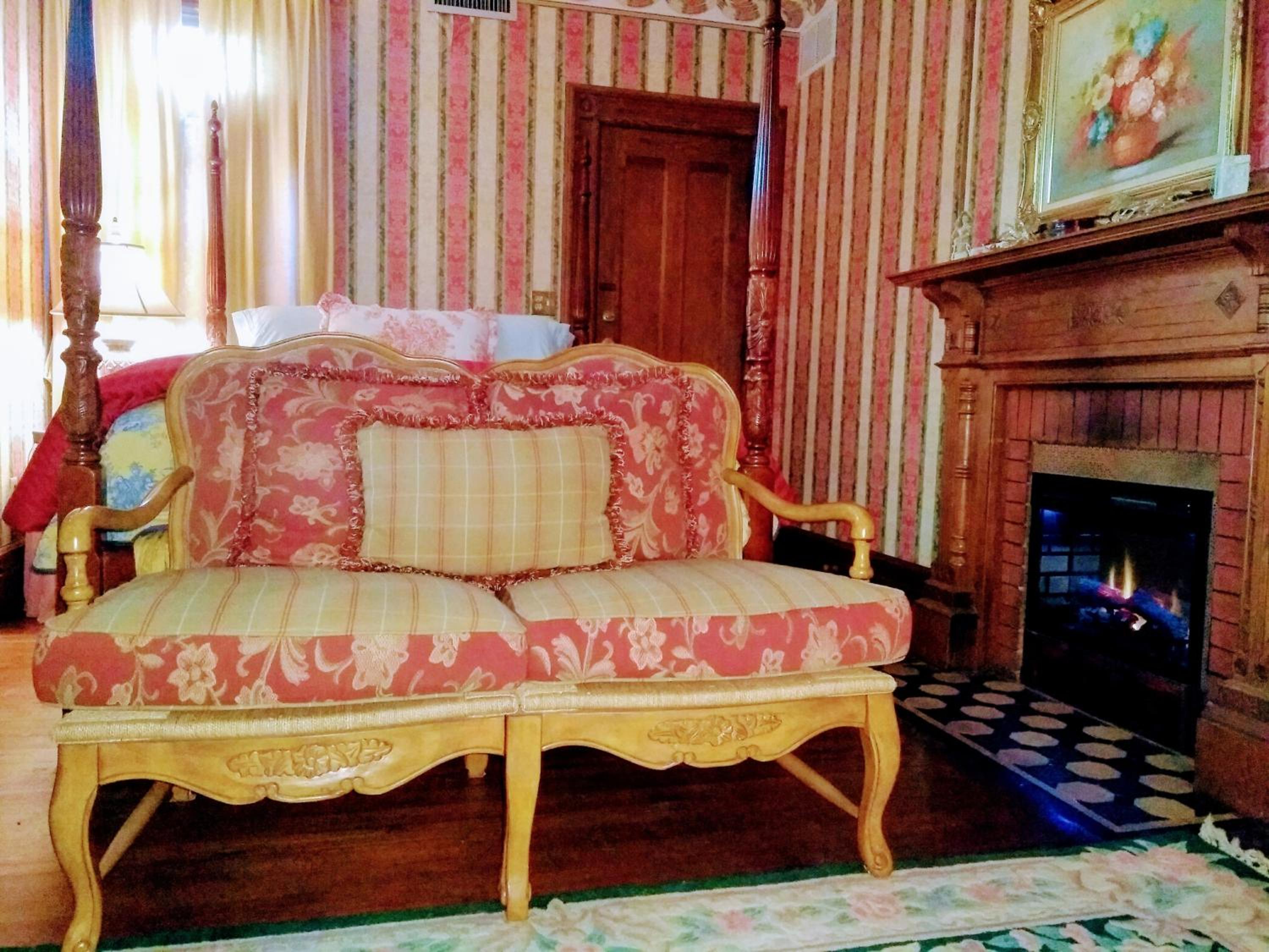 Deluxe Queen Room photo 2