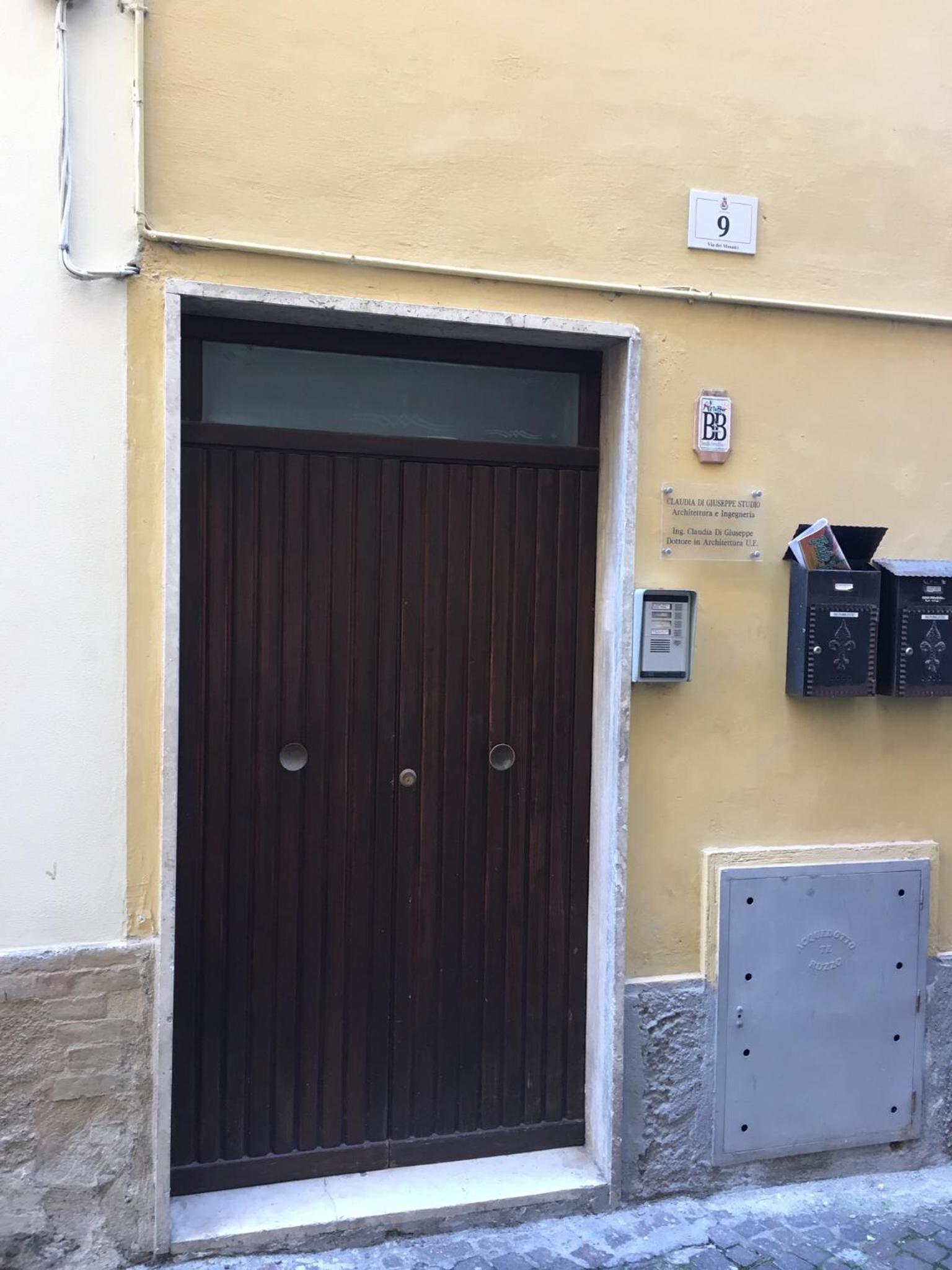Apartment - Photo 11