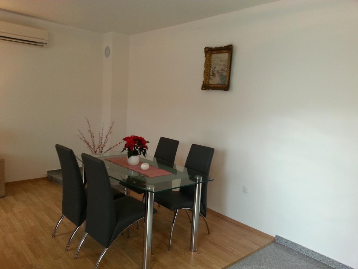 Apartment 1