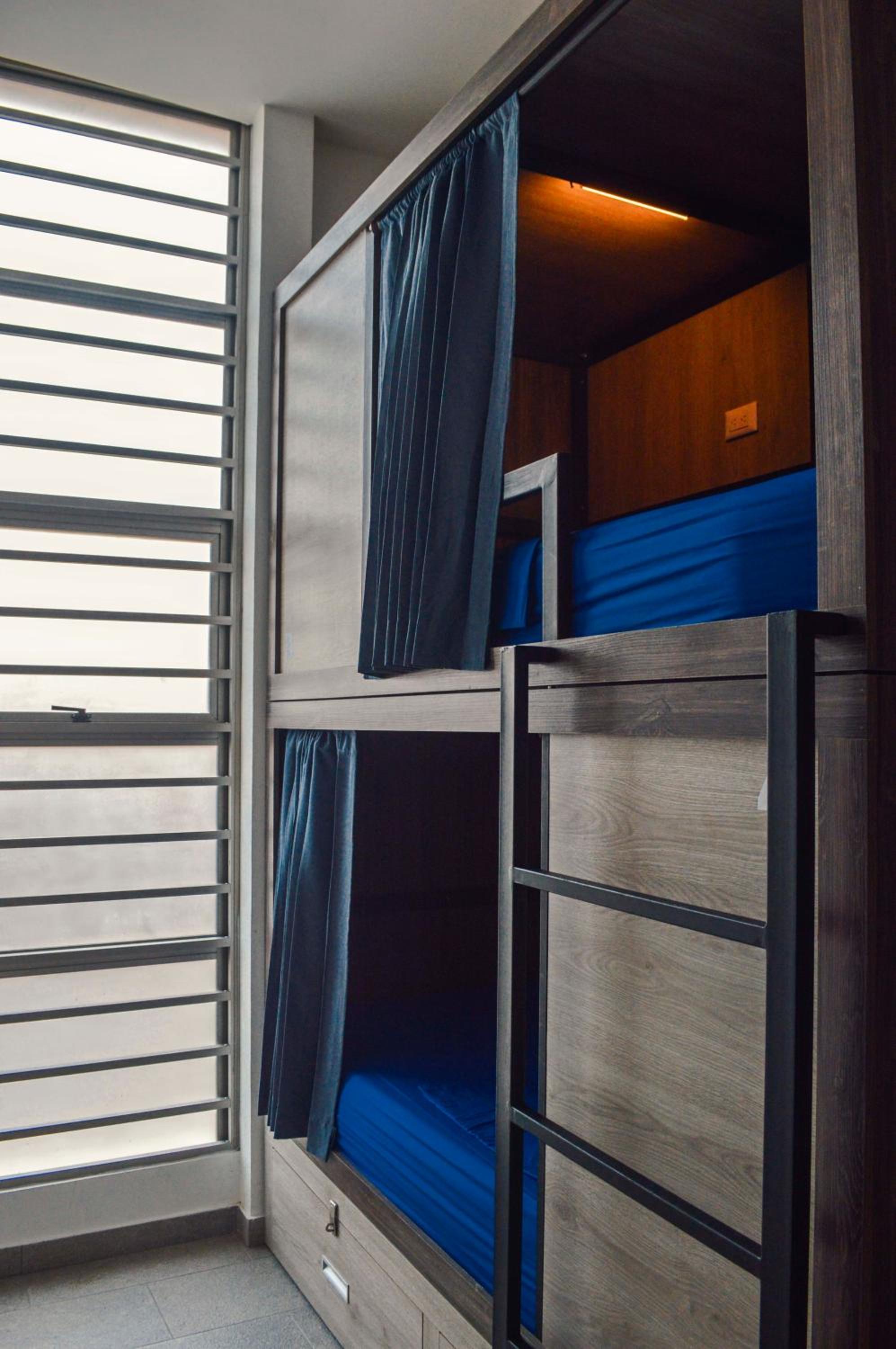 Bed in 4-Bed Dormitory Room photo 2