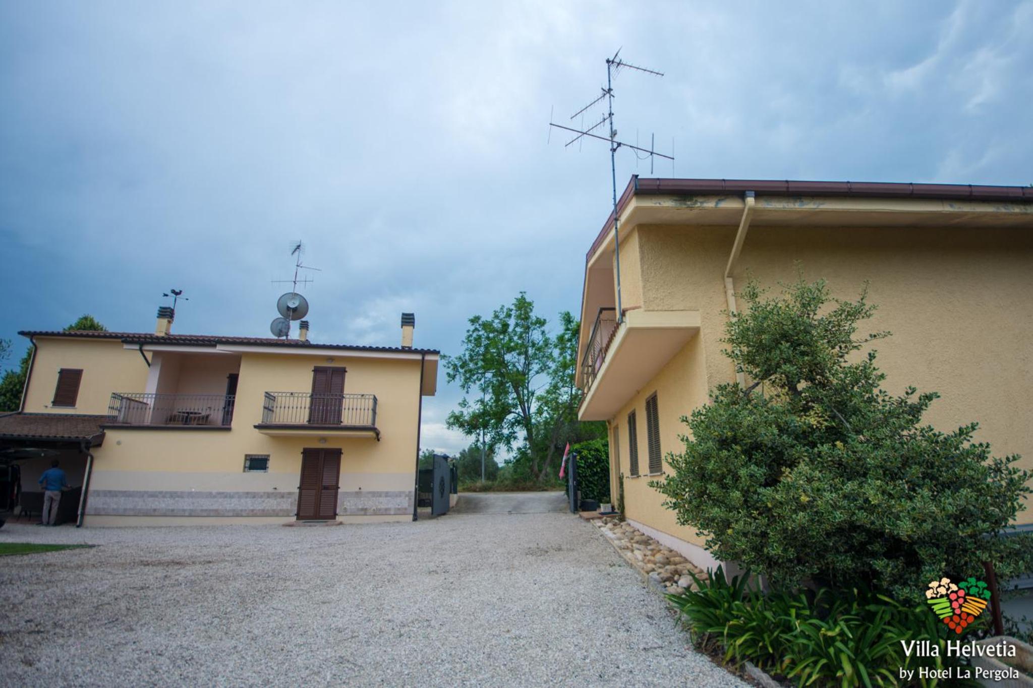 Maisonette photo 3