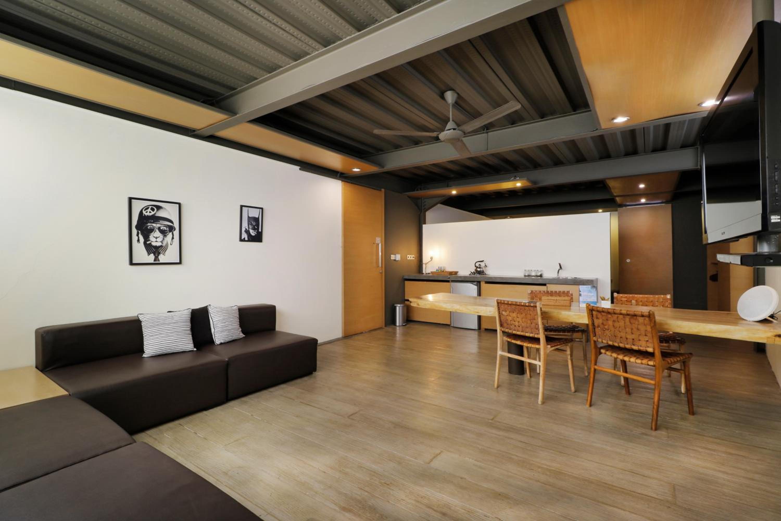 Loft 2