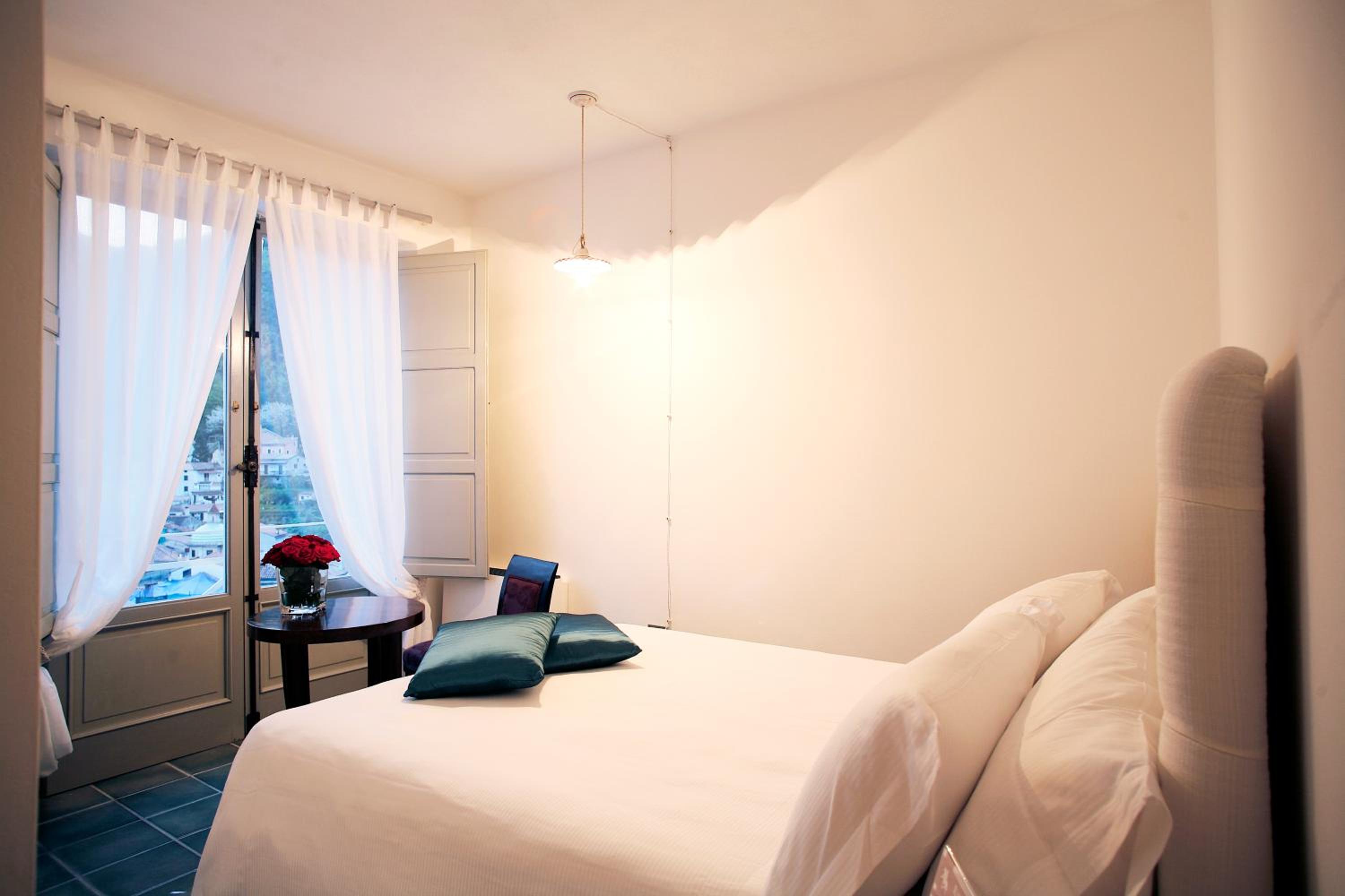 Classic Double Room - Photo 1