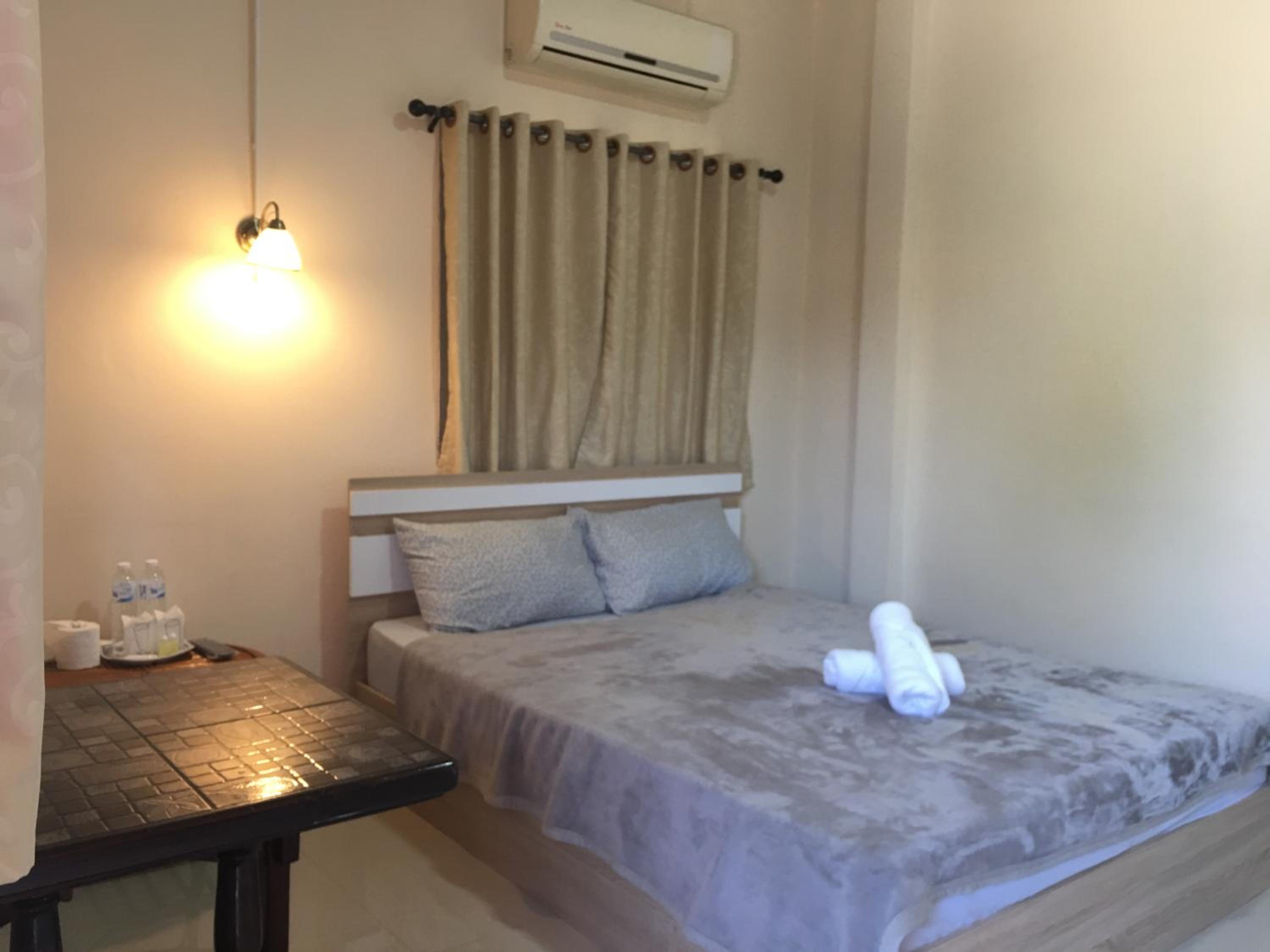 Budget Double Room photo 1