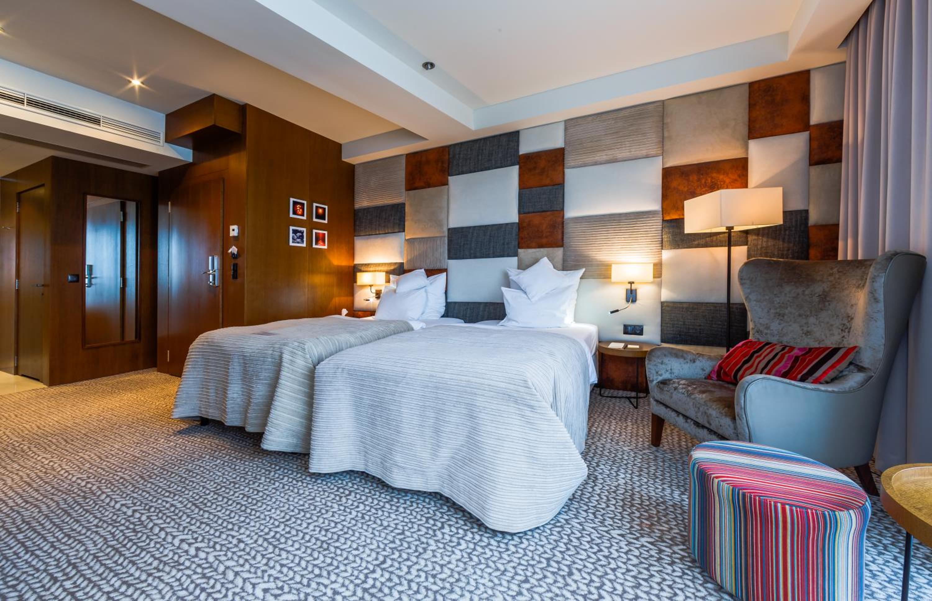 Deluxe Double or Twin Room - Photo 1