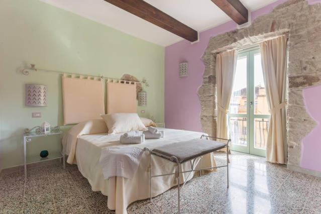 Double Room with Balcony photo 1