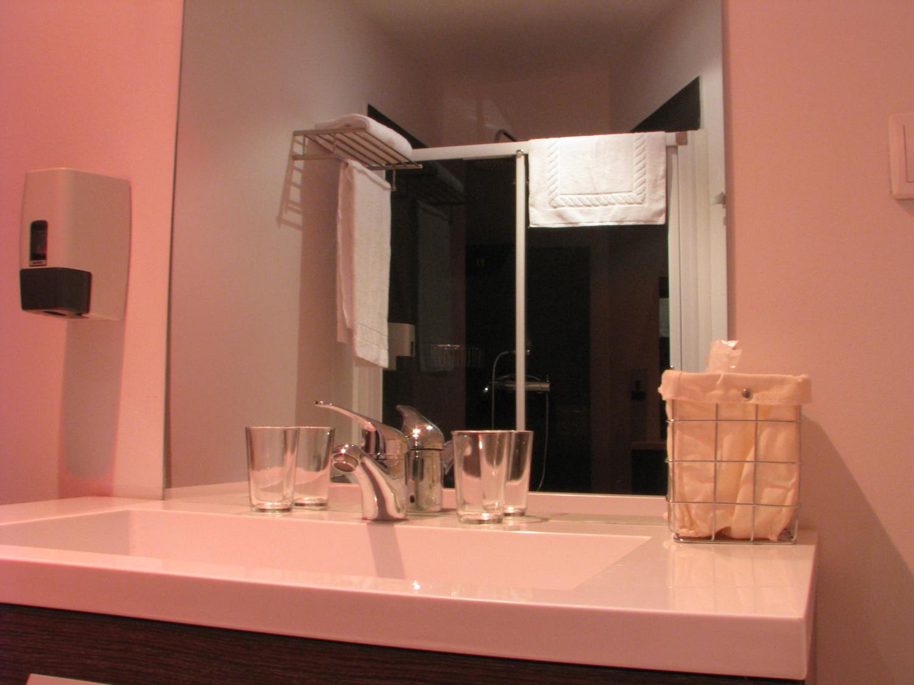 Classic Quadruple Room photo 2