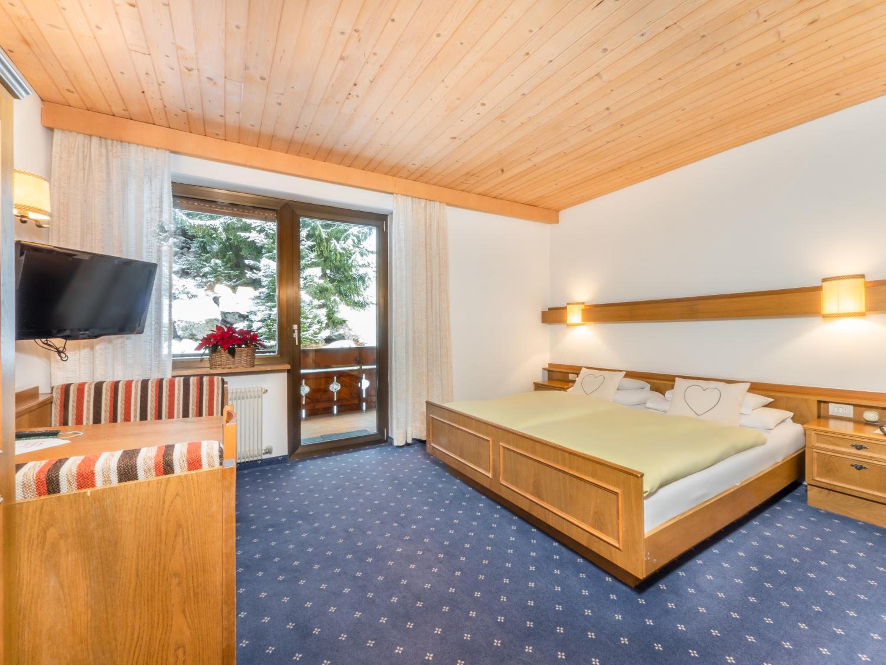 Double or Twin Room - Photo 1
