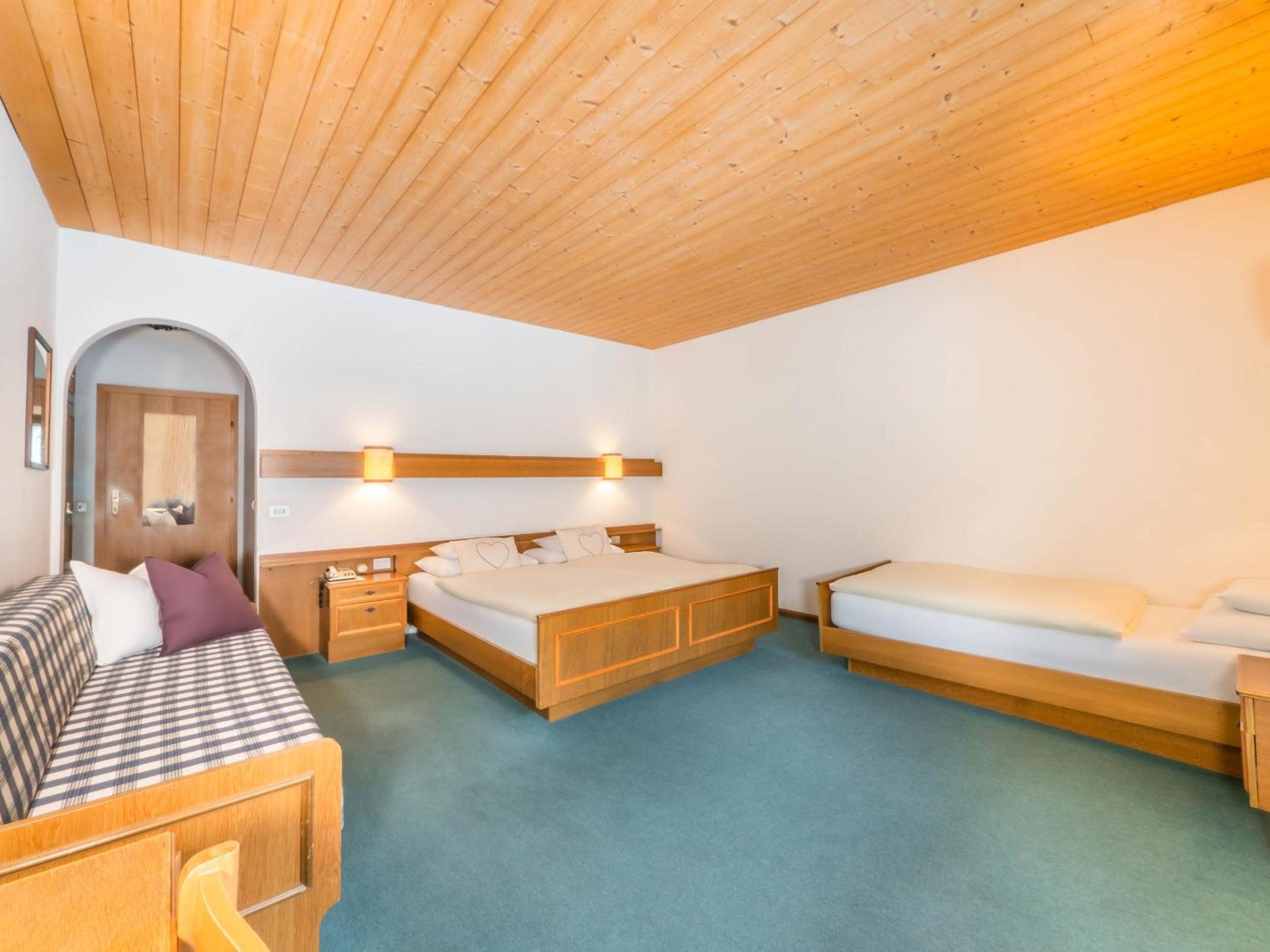 Triple Room - Photo 2