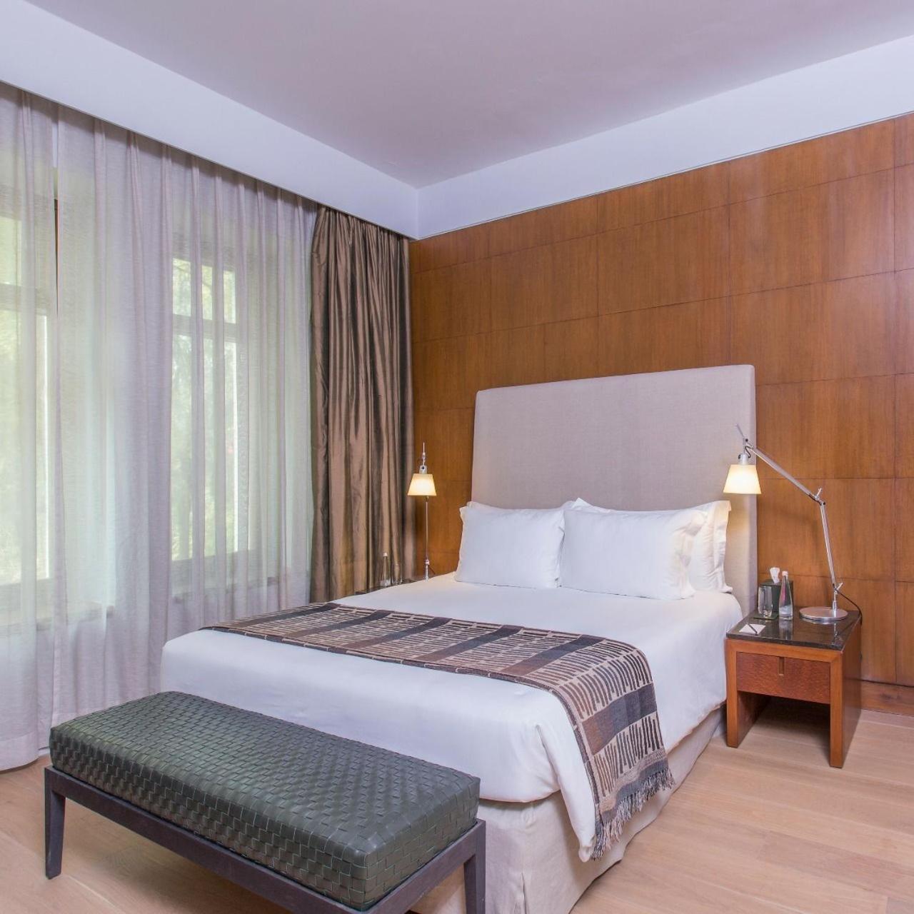 Manor Premier Room - Photo 4
