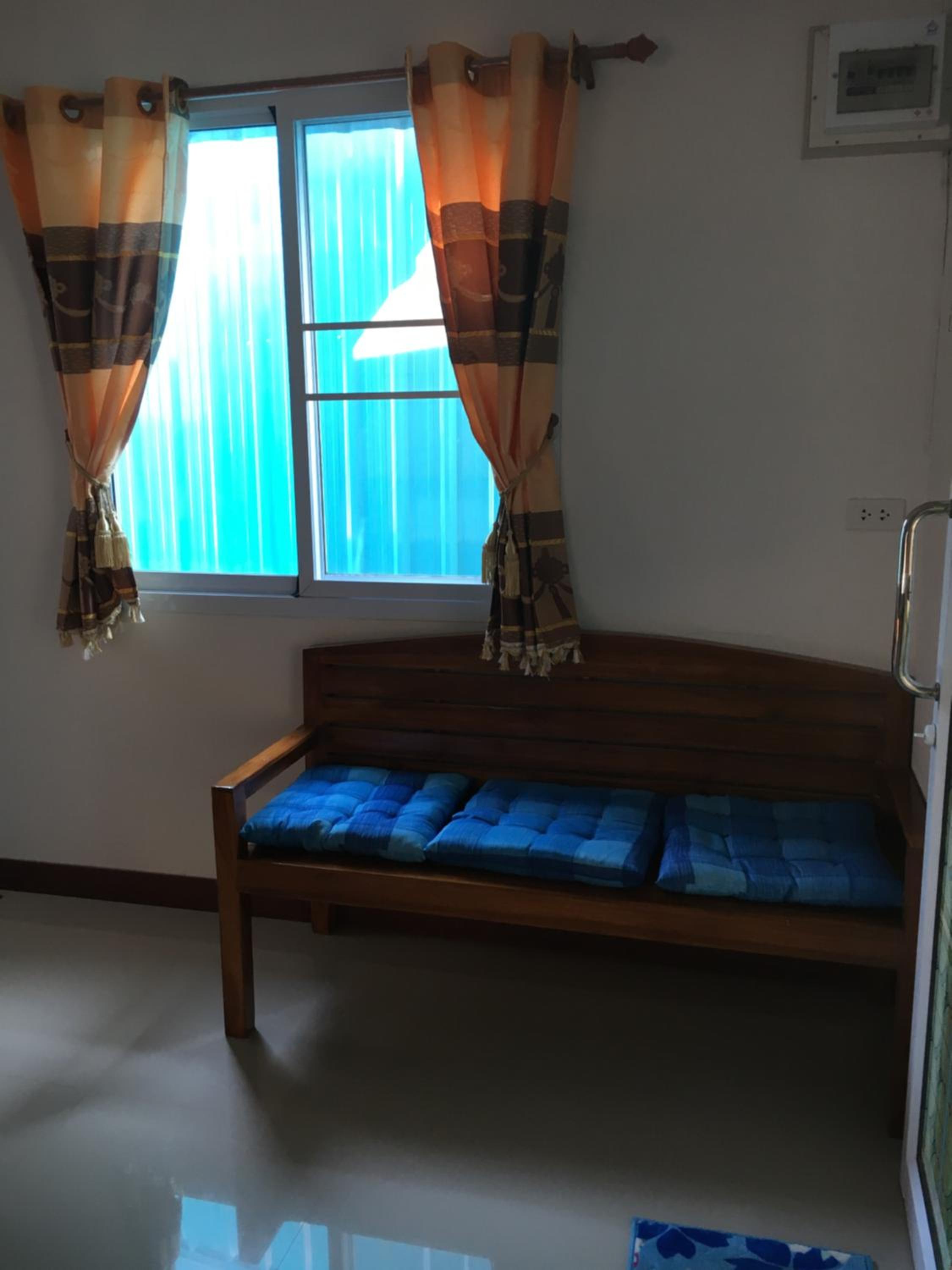 Double Room with Private Bathroom - Photo 28