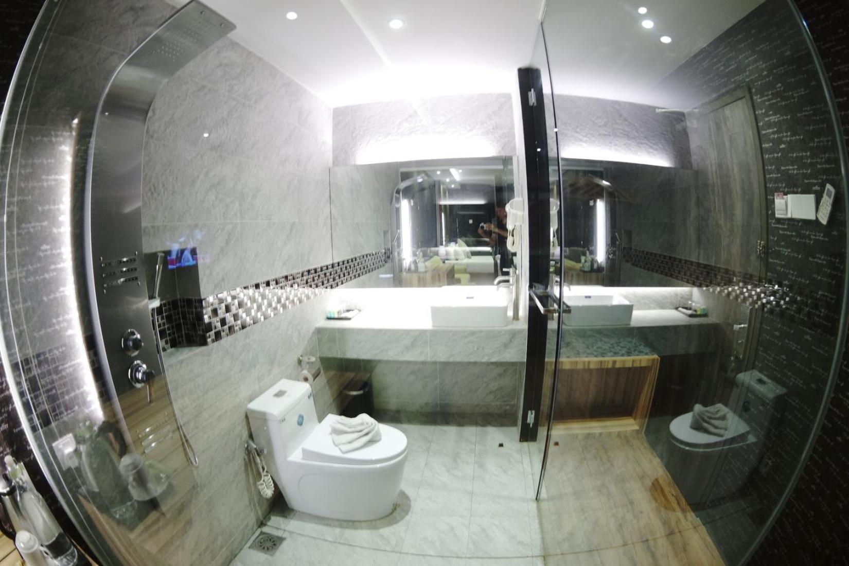 Premium Double Room photo 2