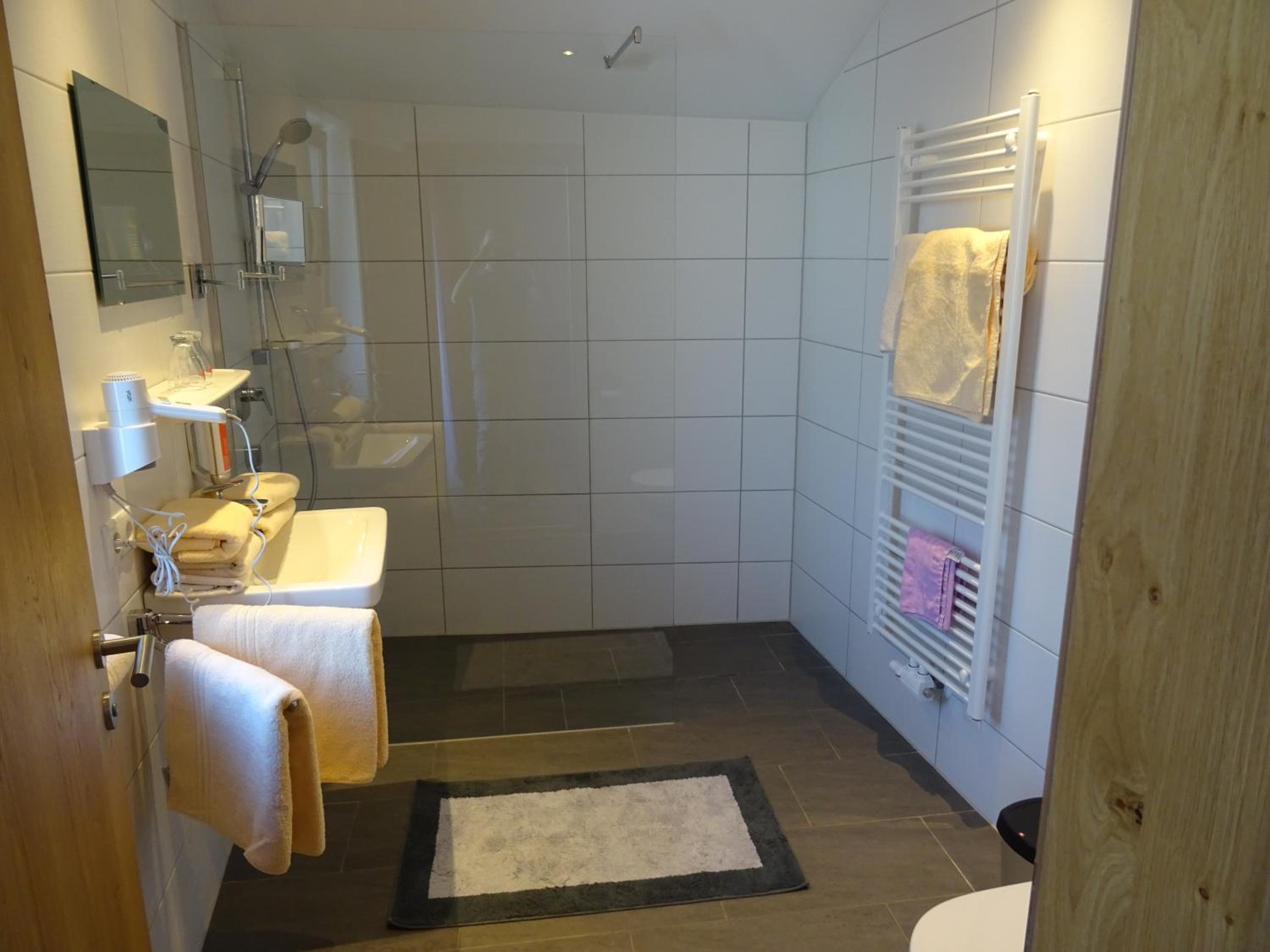 Quadruple Room with Balcony photo 2