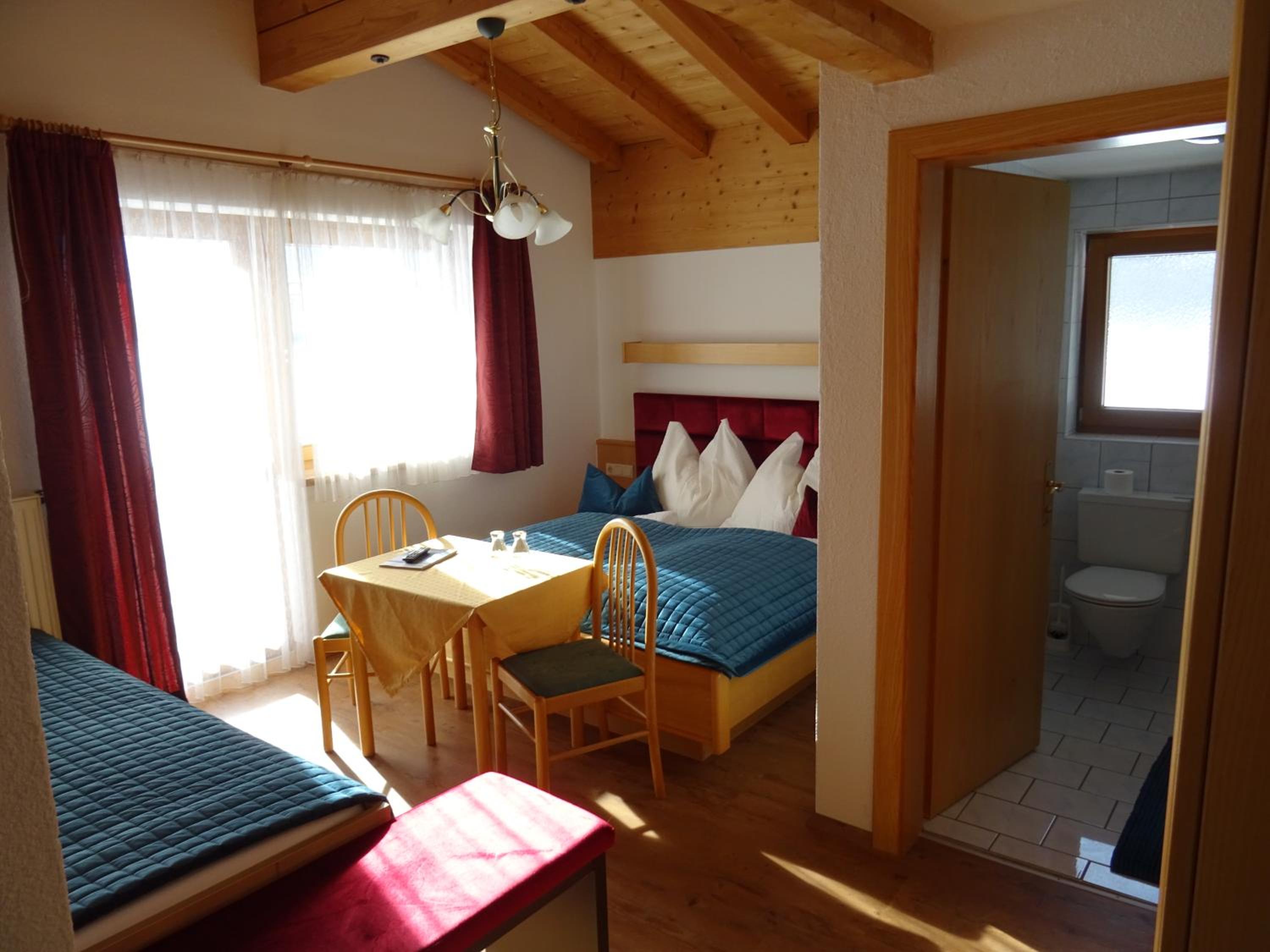 Triple Room with Balcony photo 2