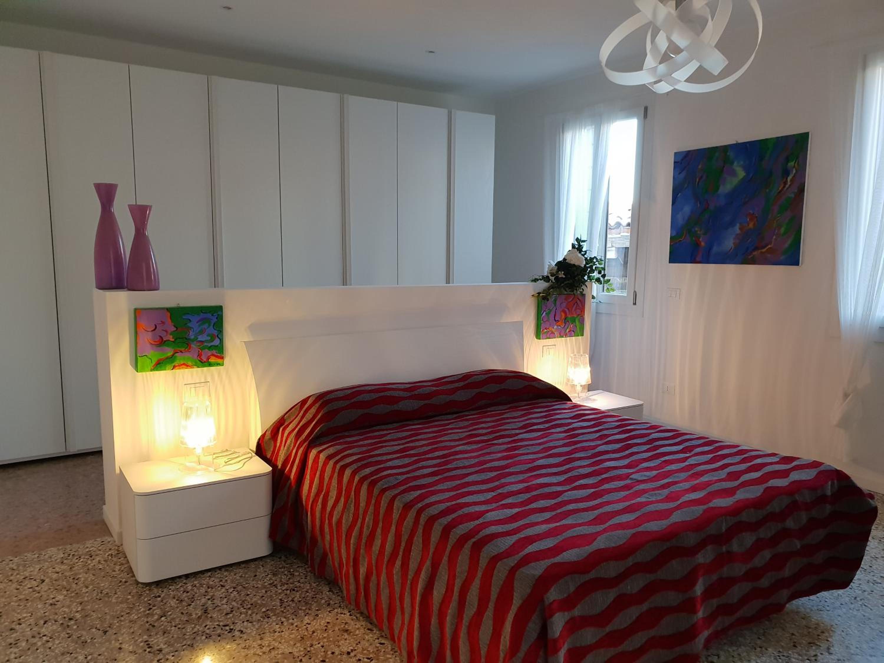 Apartment photo 1