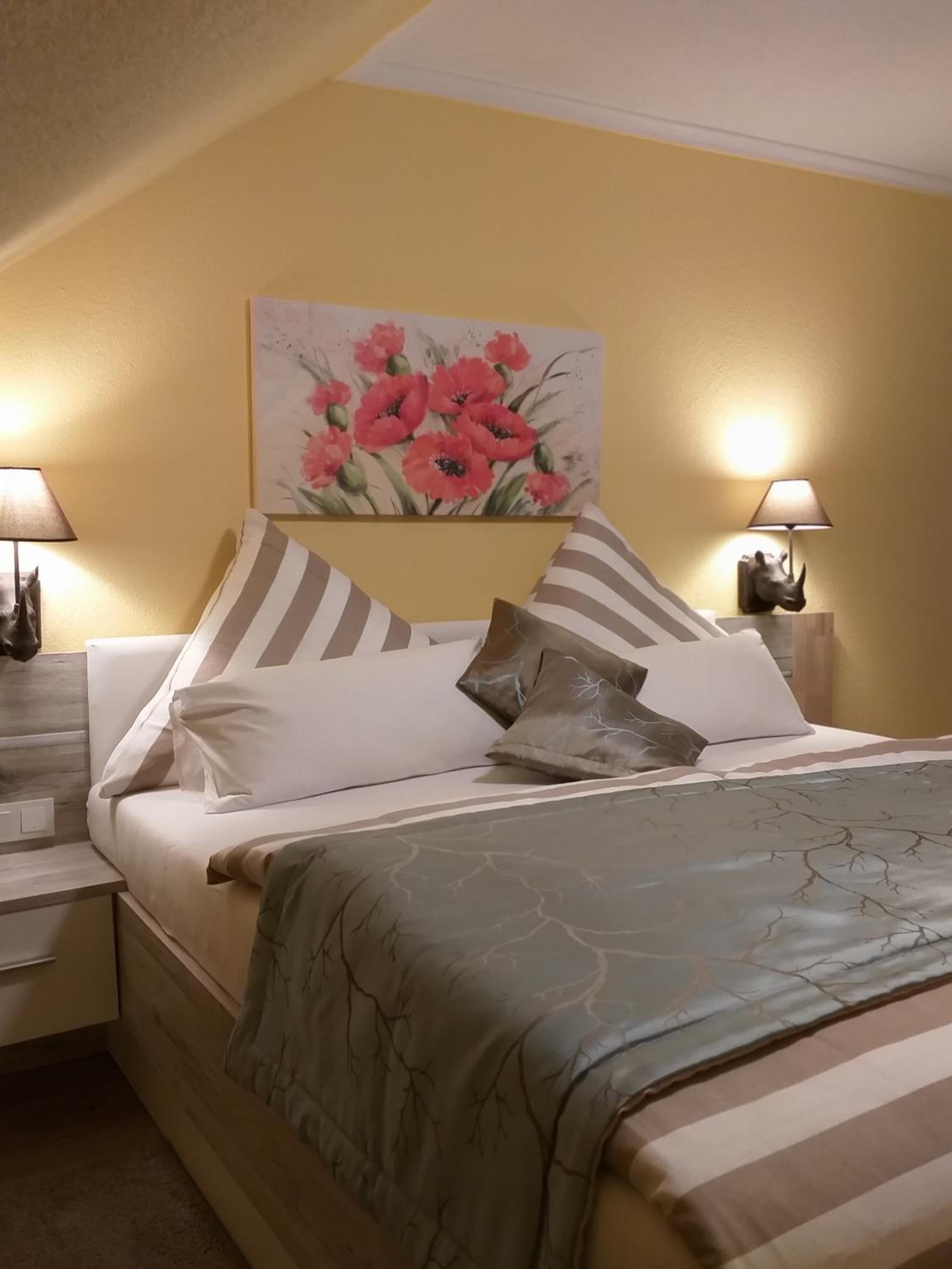Double Room - Photo 14