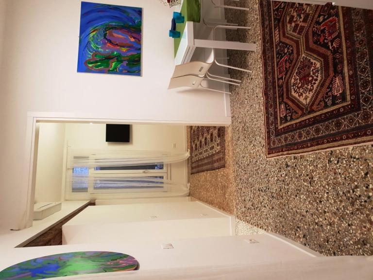 Apartment photo 3