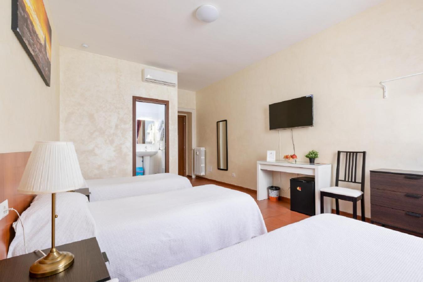 Comfort Triple Room photo 1