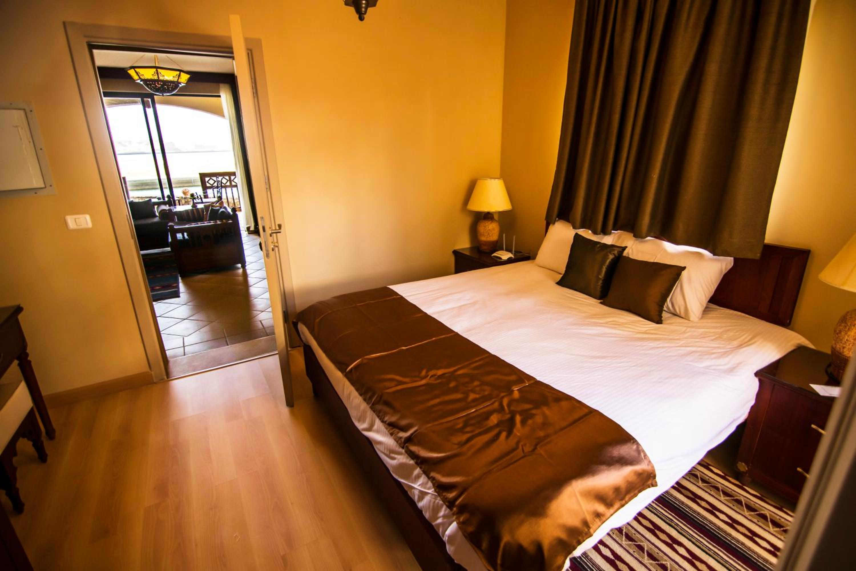 Two Bedrooms Superior Suite Pool/Lagoon View photo 3