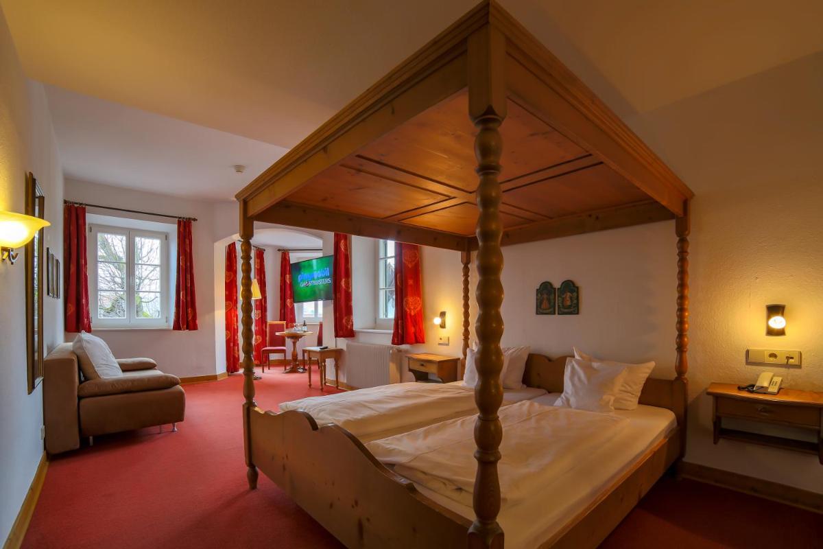 Comfort Double Room with Lake View and Balcony photo 2
