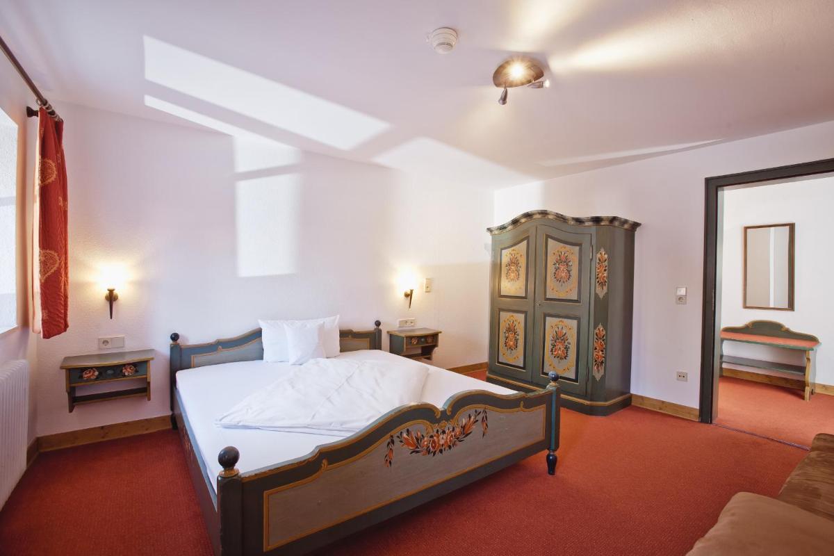Standard Double Room photo 3
