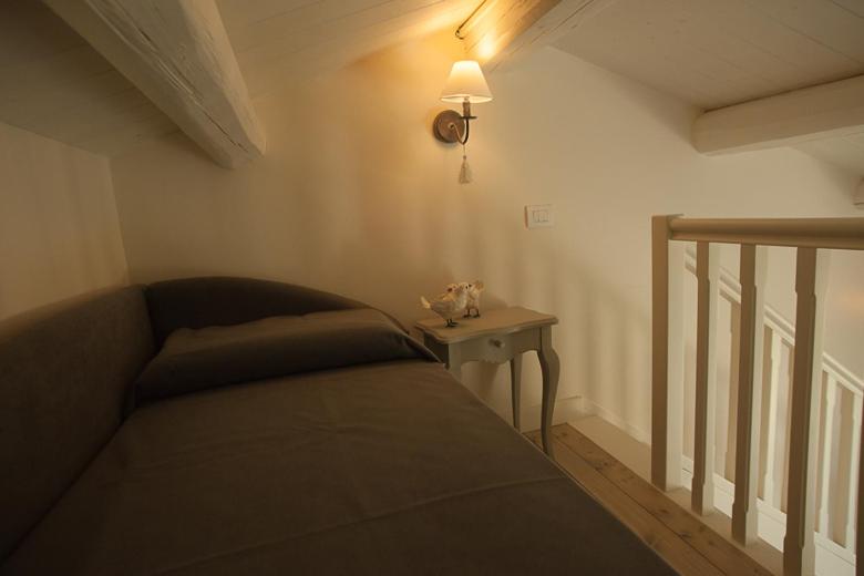Suite - Photo 2