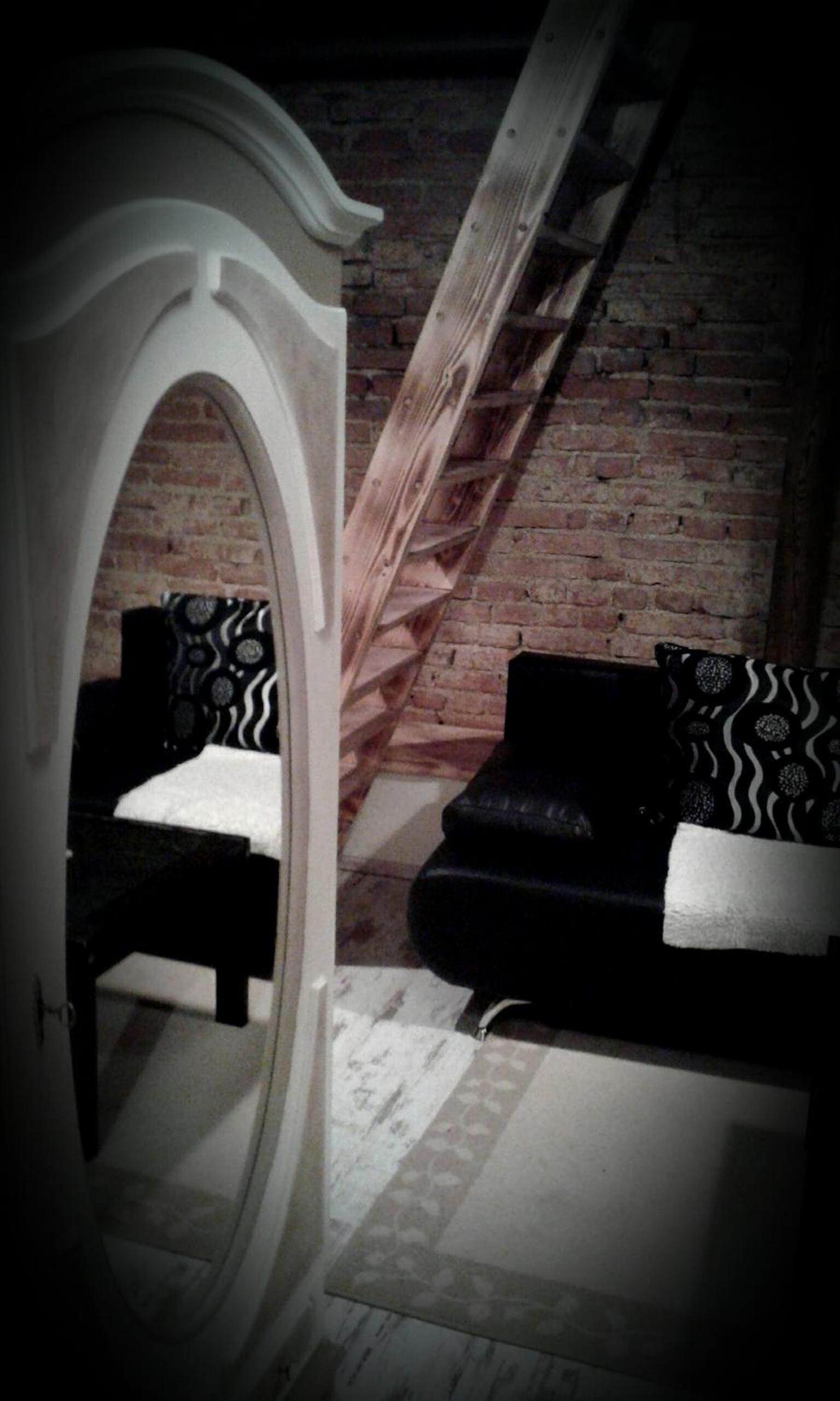 Deluxe King Suite - Photo 42