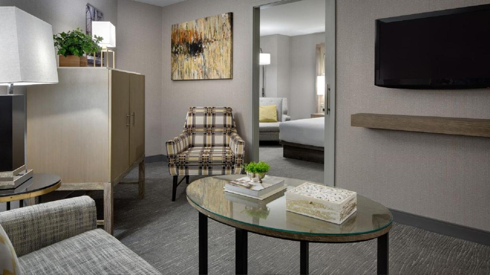 Junior Suite with Shower - Mobility Access