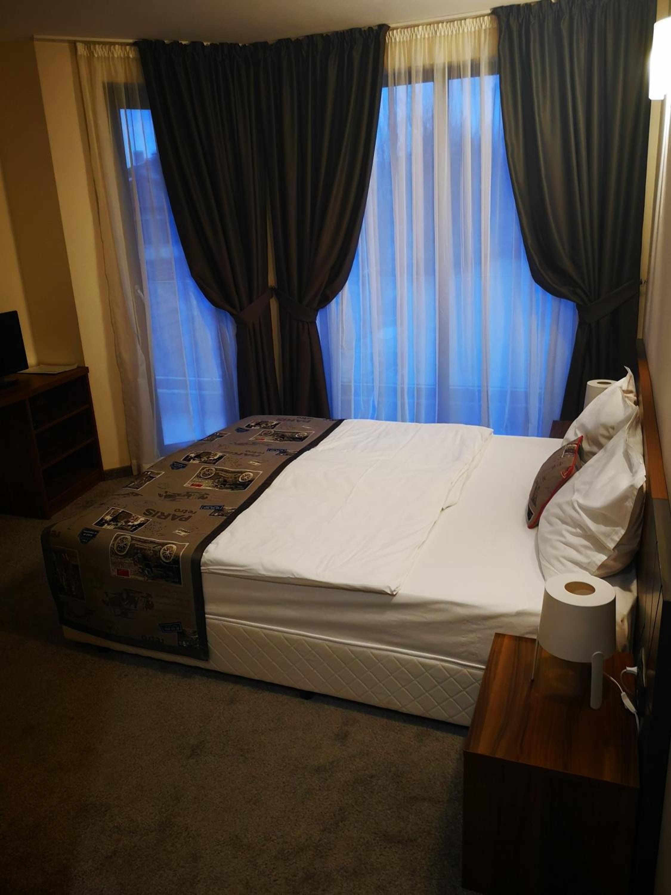 Double or Twin Room with Garden View - Photo 45