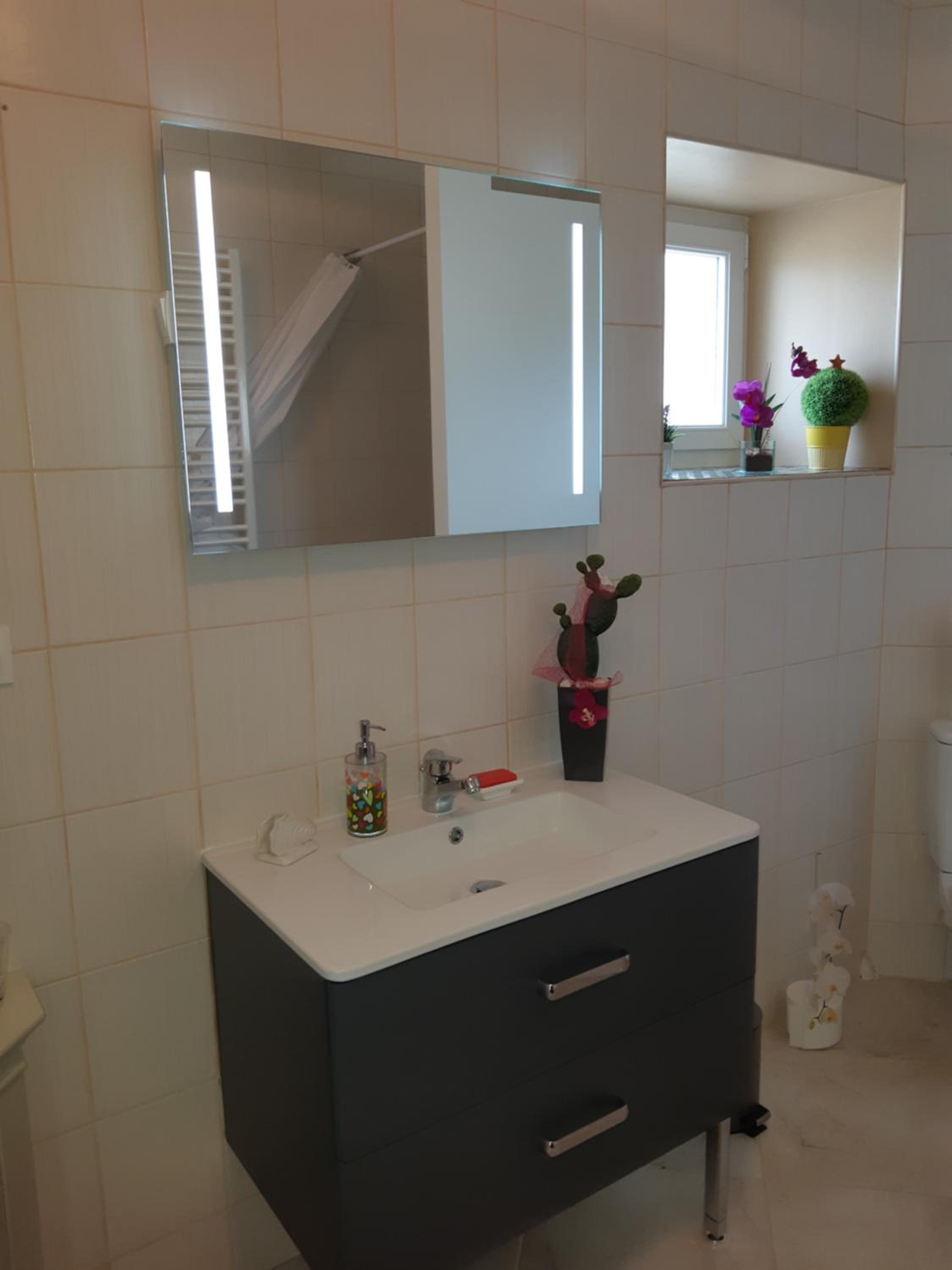 Lilas & Lagon: lovely adjoining room - Photo 16