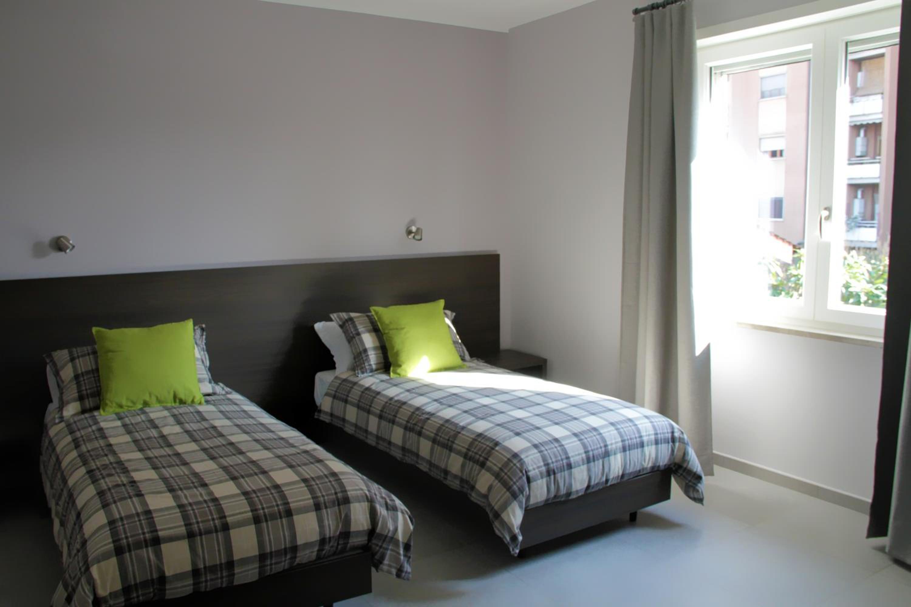 Large Twin Room photo 1