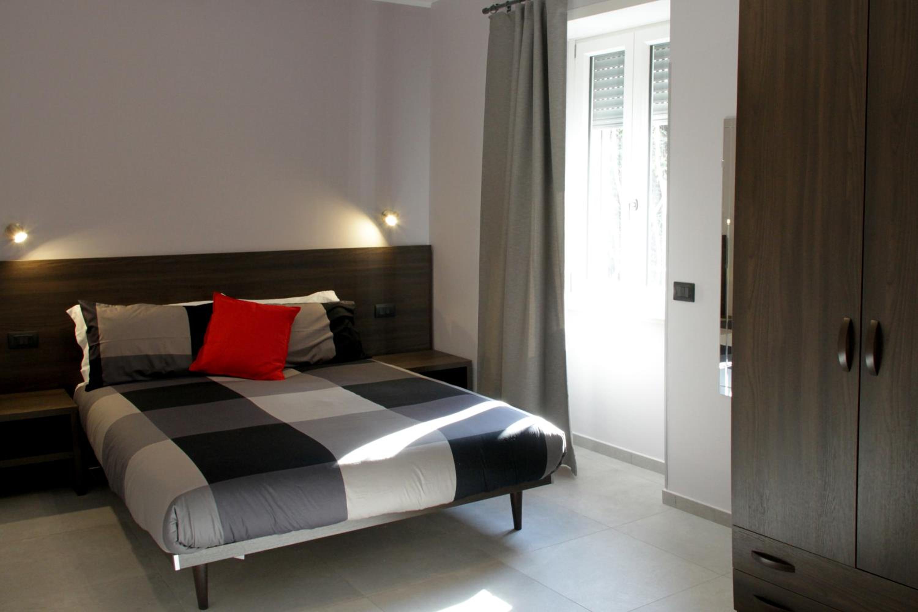 King Room with Spa Bath photo 3