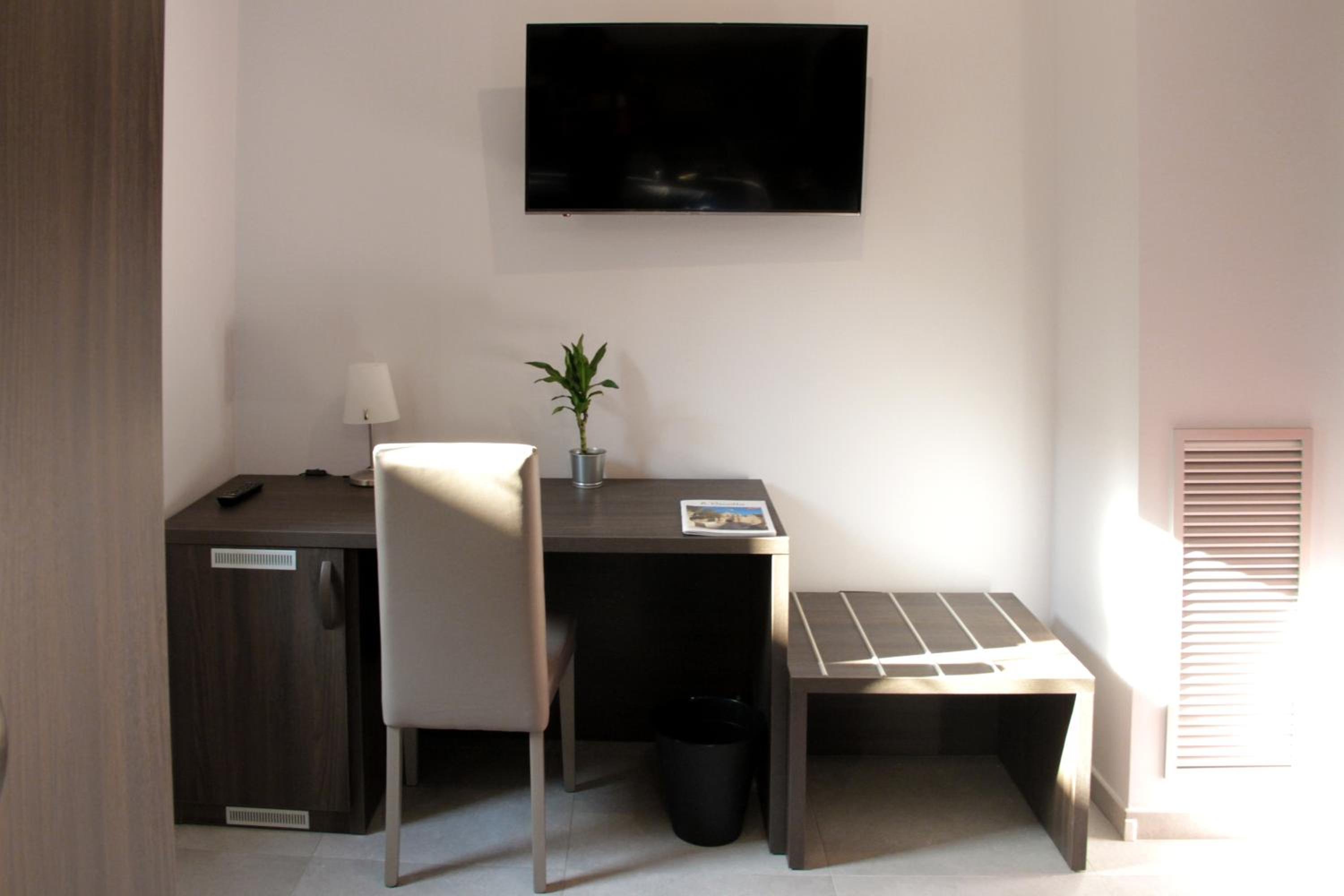 King Room with Spa Bath photo 2