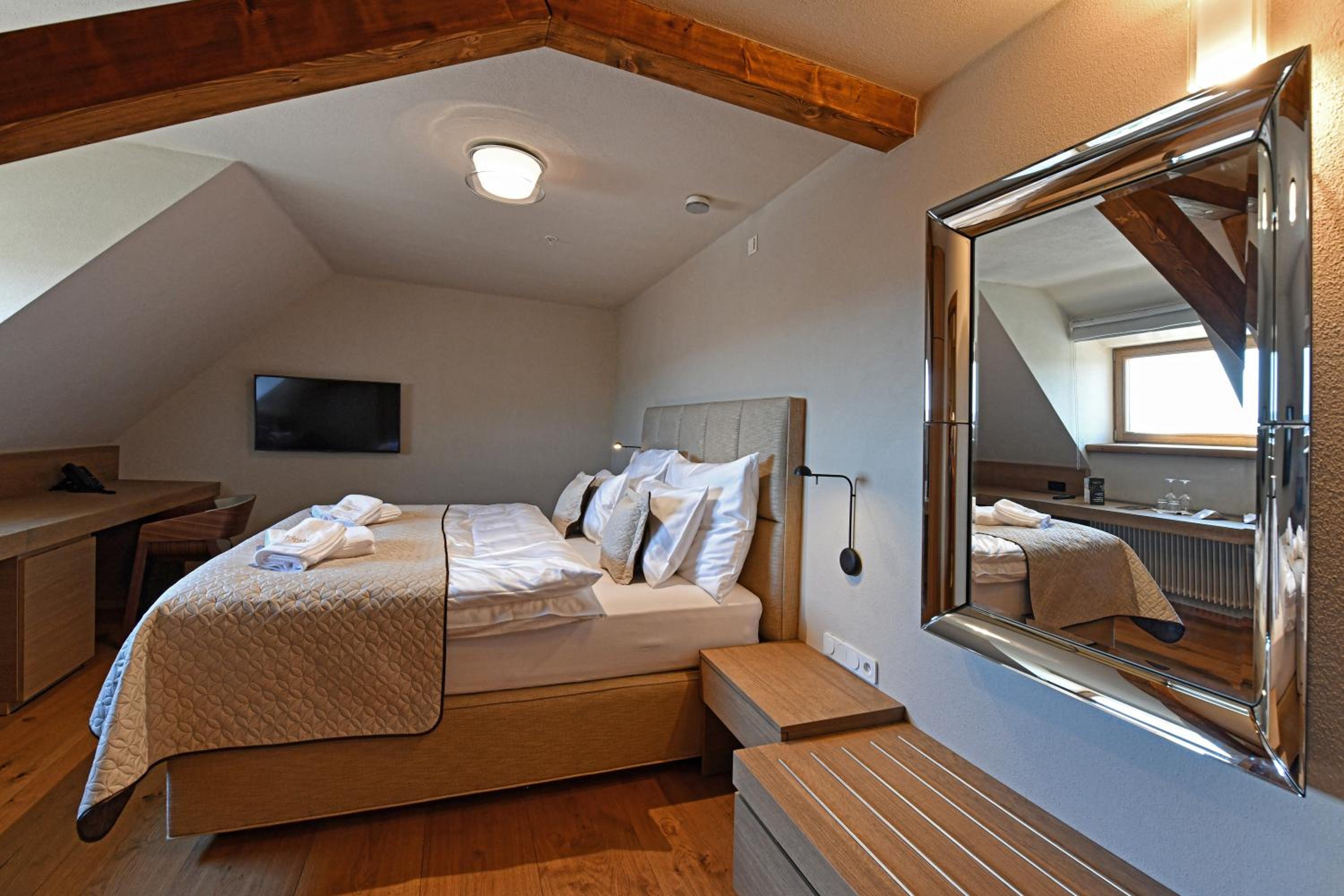 Standard Double Room photo 2